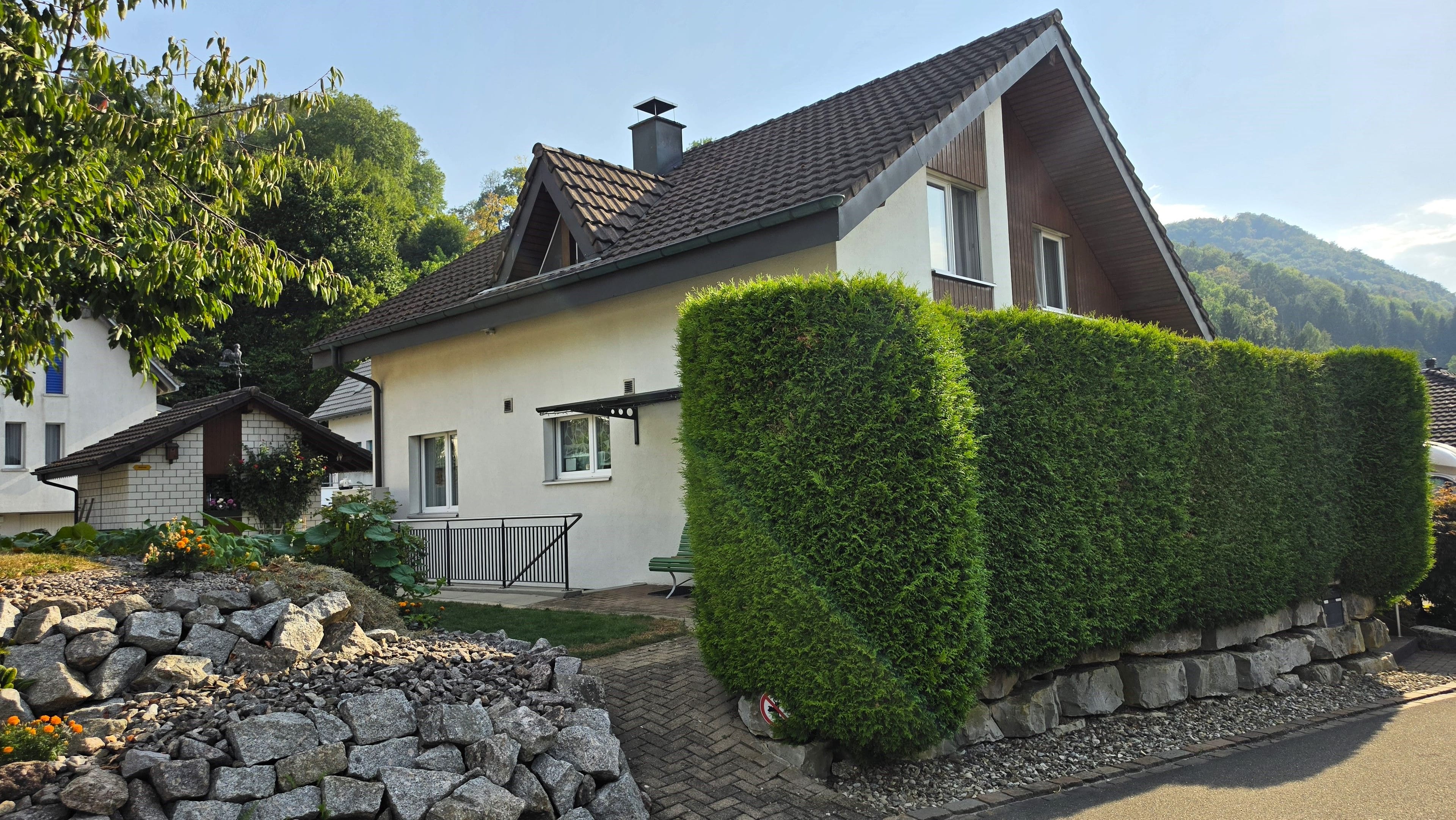 6.5-Zi.-Einfamilienhaus mit Pool in Leibstadt kaufen - 17