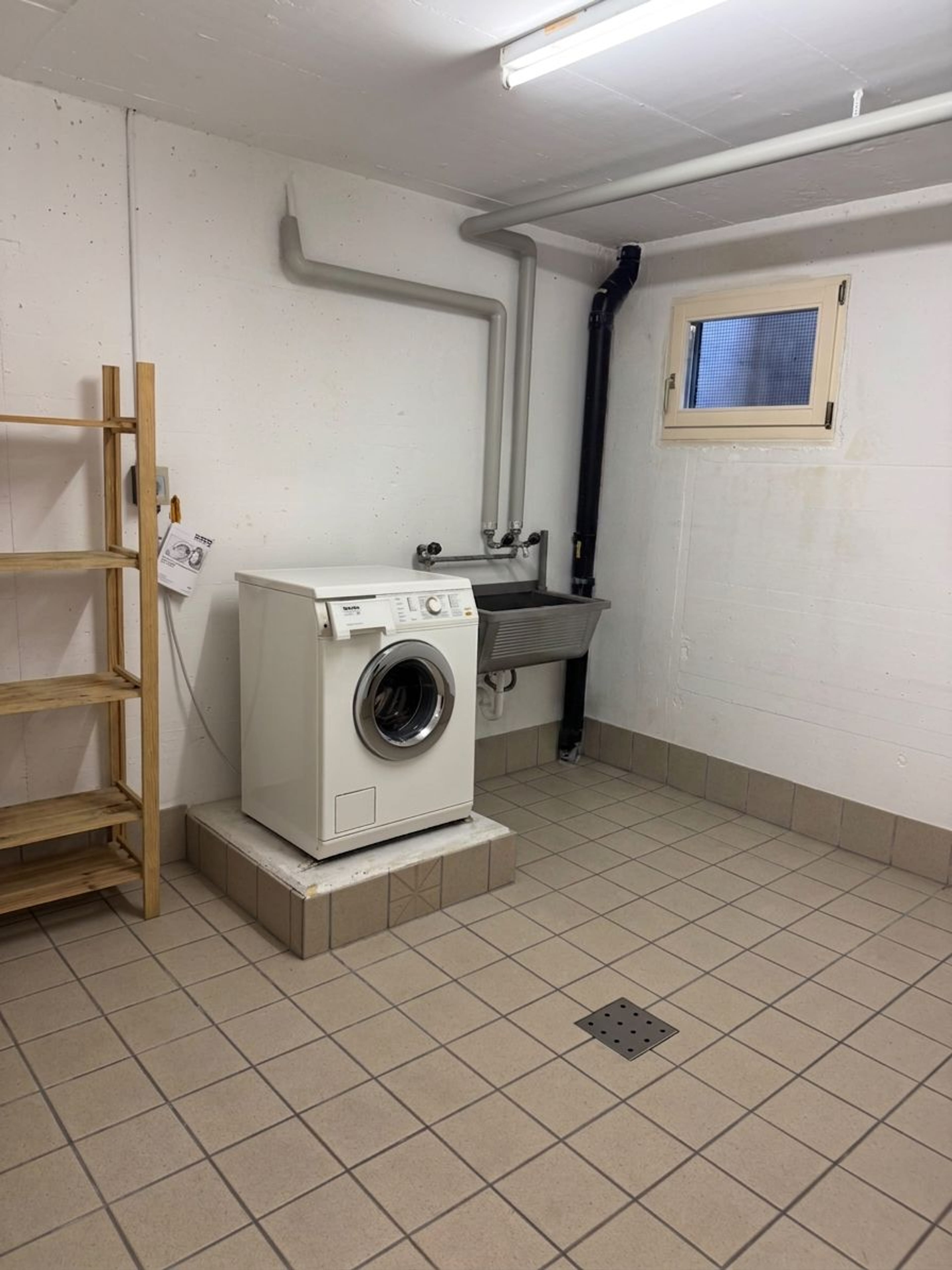 5.5-Zimmer-Reiheneckhaus mit Garten in Adligenswil mieten - 29