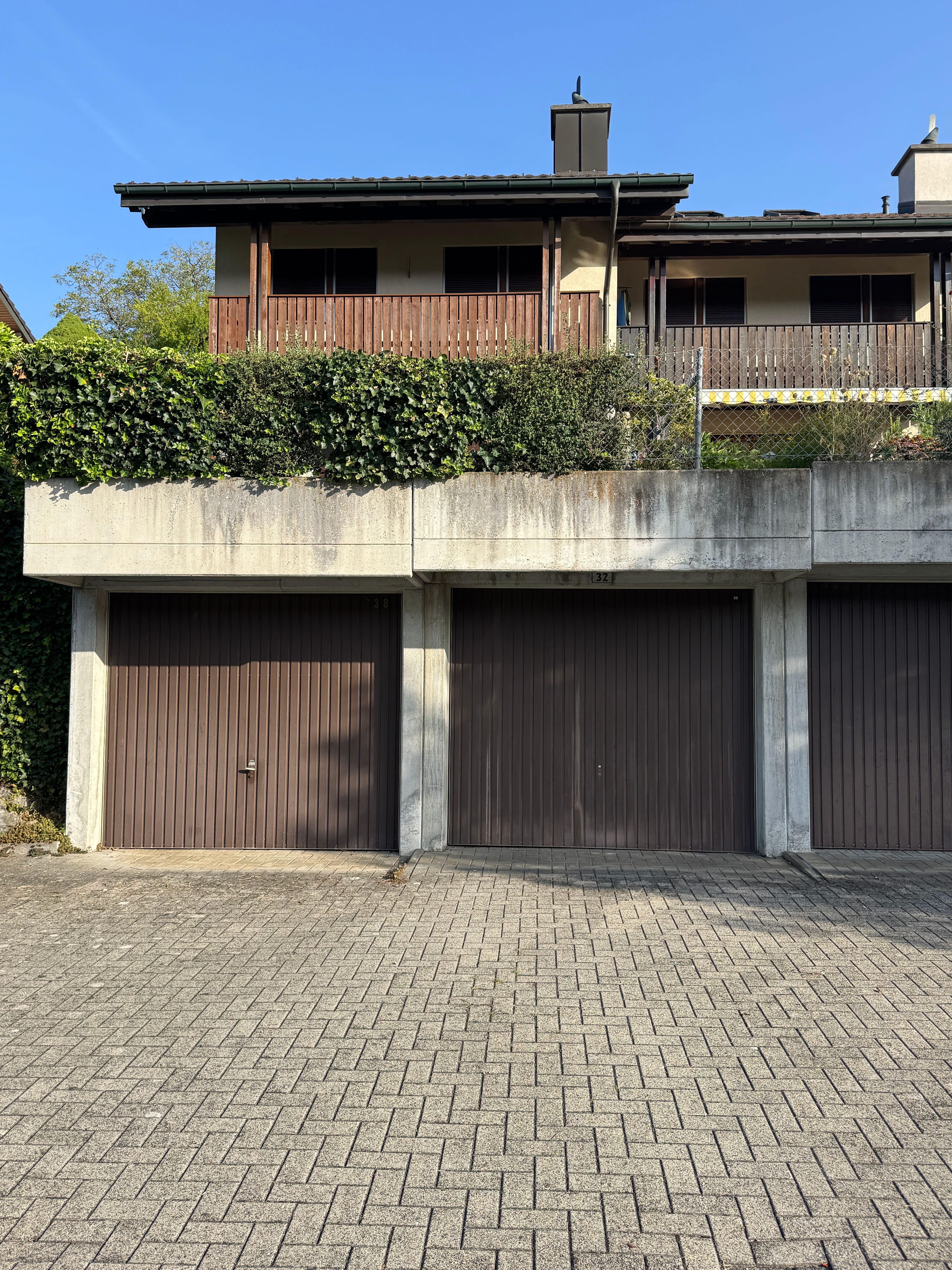 5.5-Zimmer-Reiheneckhaus mit Garten in Adligenswil mieten - 32