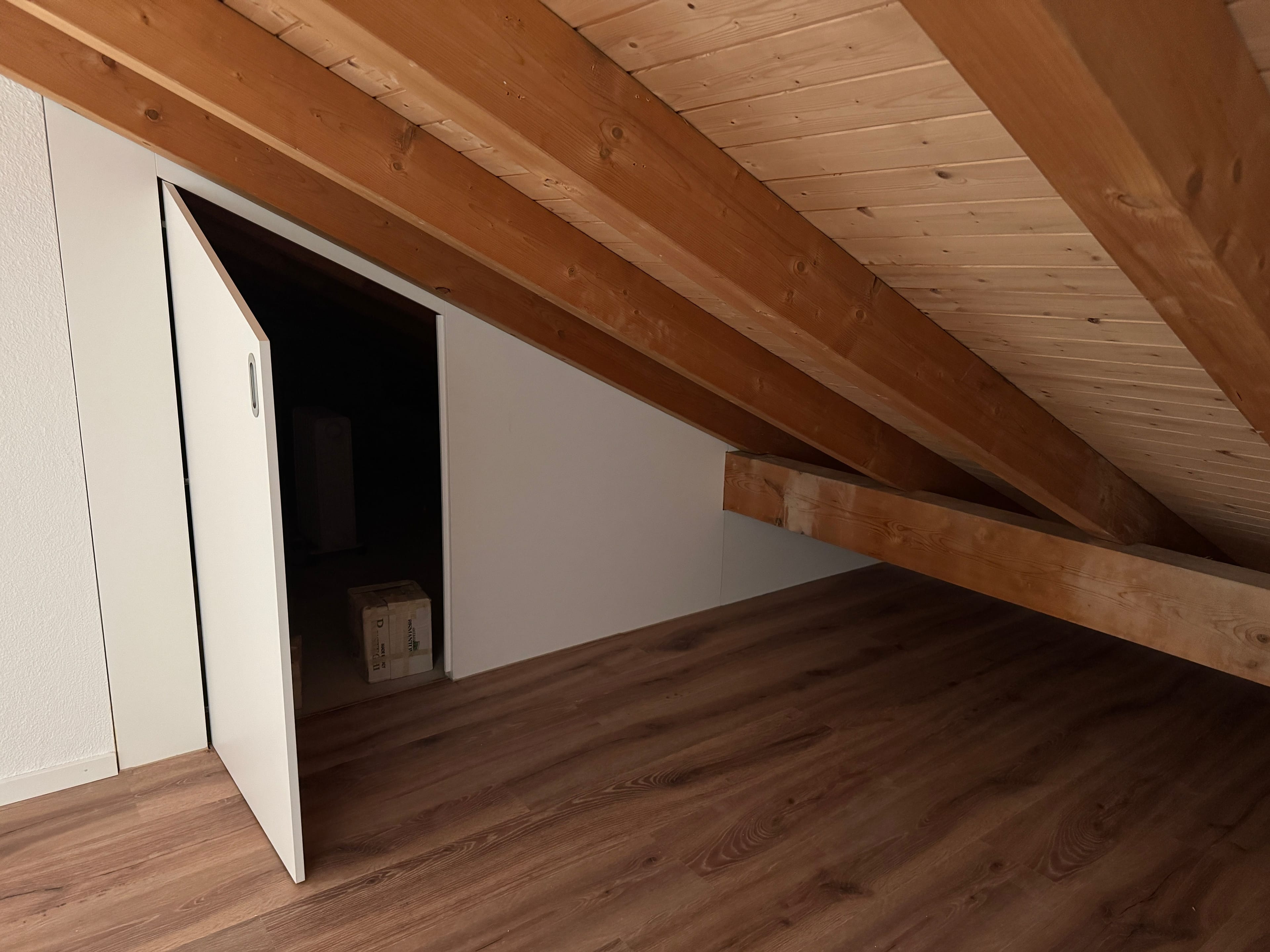 5.5-Zimmer-Reiheneckhaus mit Garten in Adligenswil mieten - 26