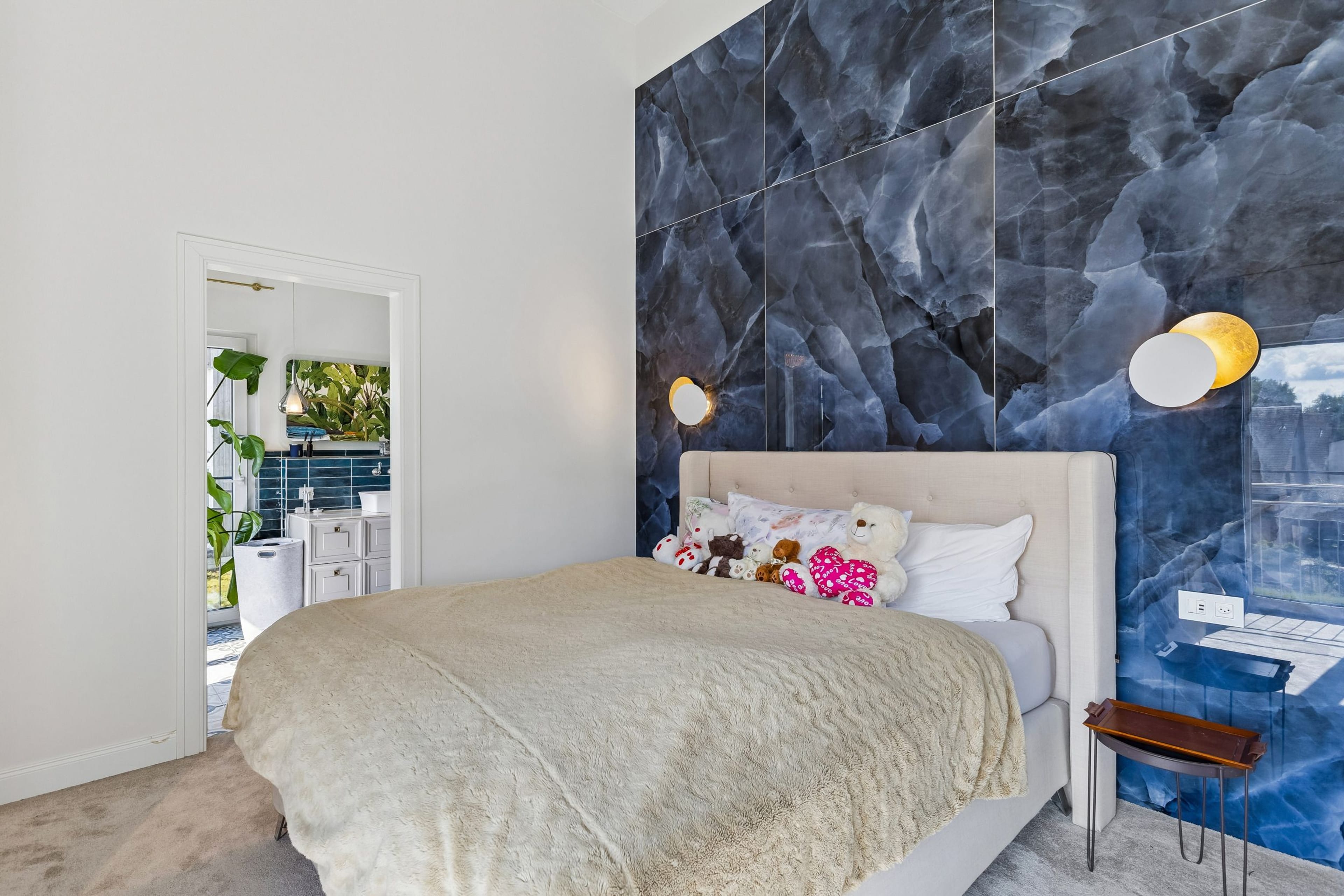 Exklusive Neubau-Villa mit Designerküche, Smart Home & privater Wellness-Oase - 14