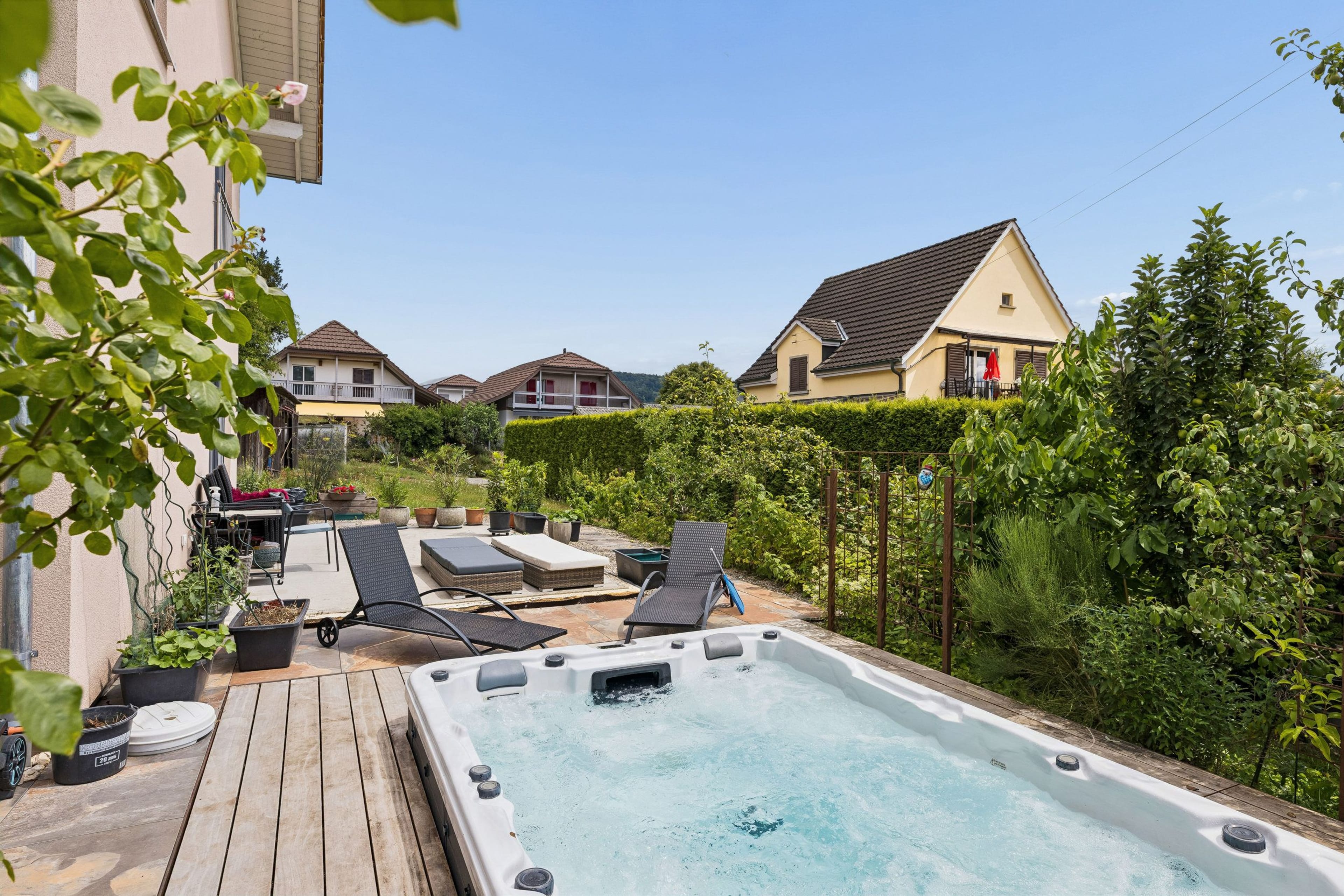 Exklusive Neubau-Villa mit Designerküche, Smart Home & privater Wellness-Oase - 10