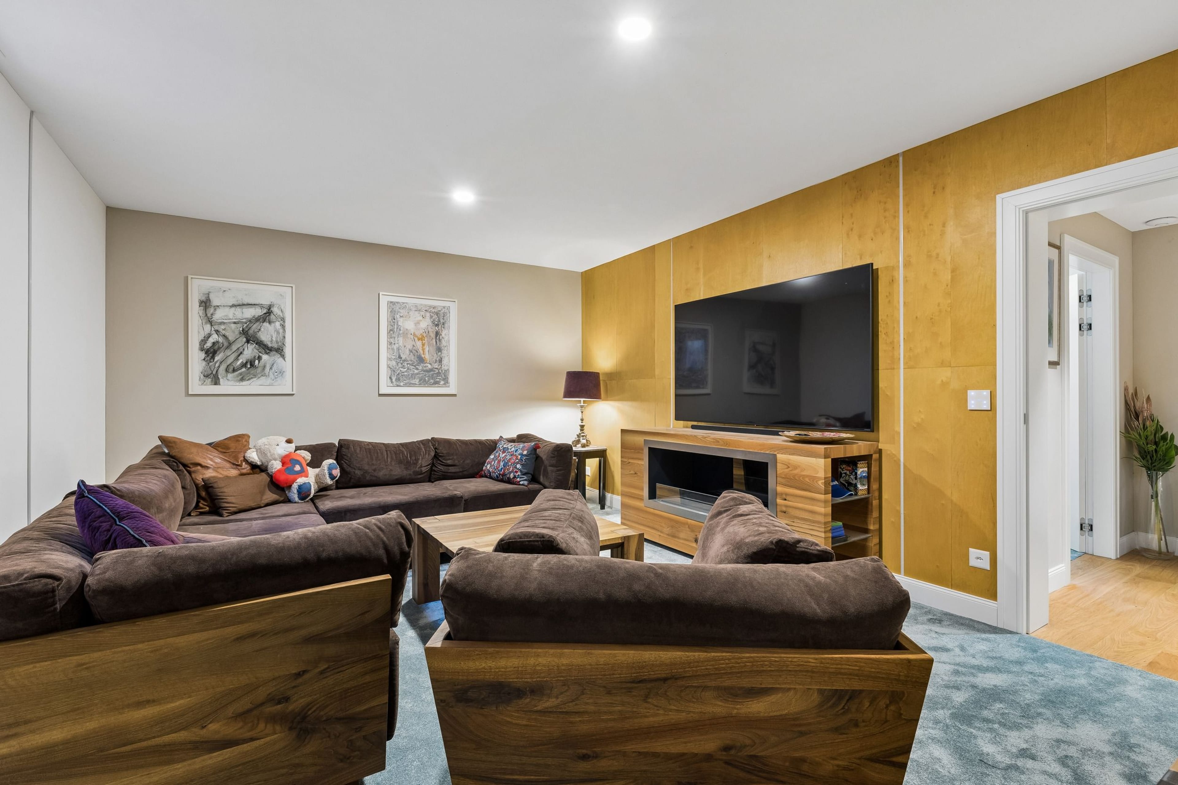Exklusive Neubau-Villa mit Designerküche, Smart Home & privater Wellness-Oase - 5