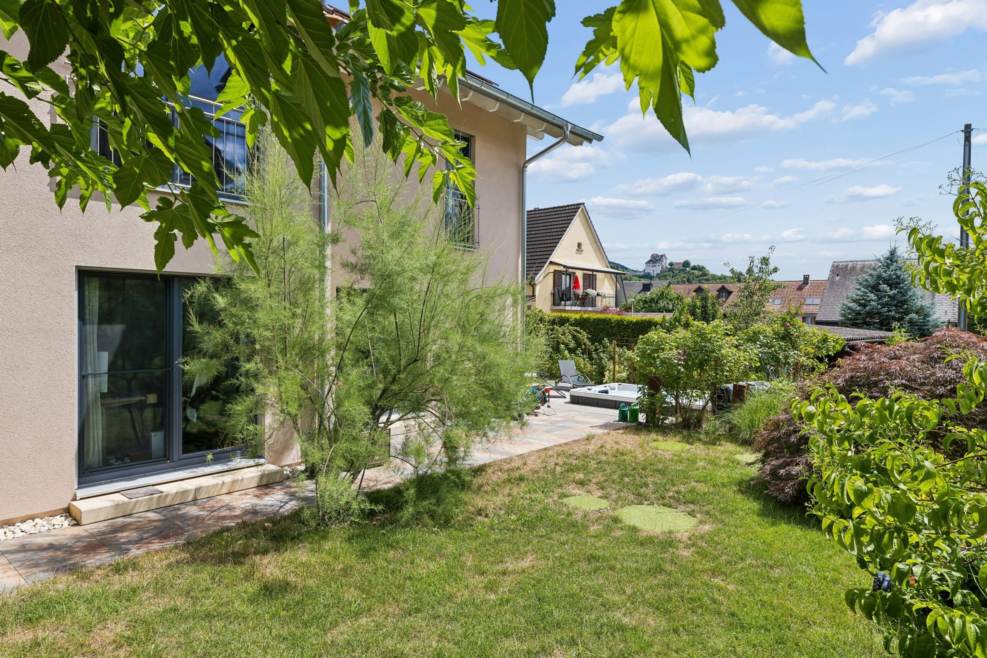Exklusive Neubau-Villa mit Designerküche, Smart Home & privater Wellness-Oase - 11
