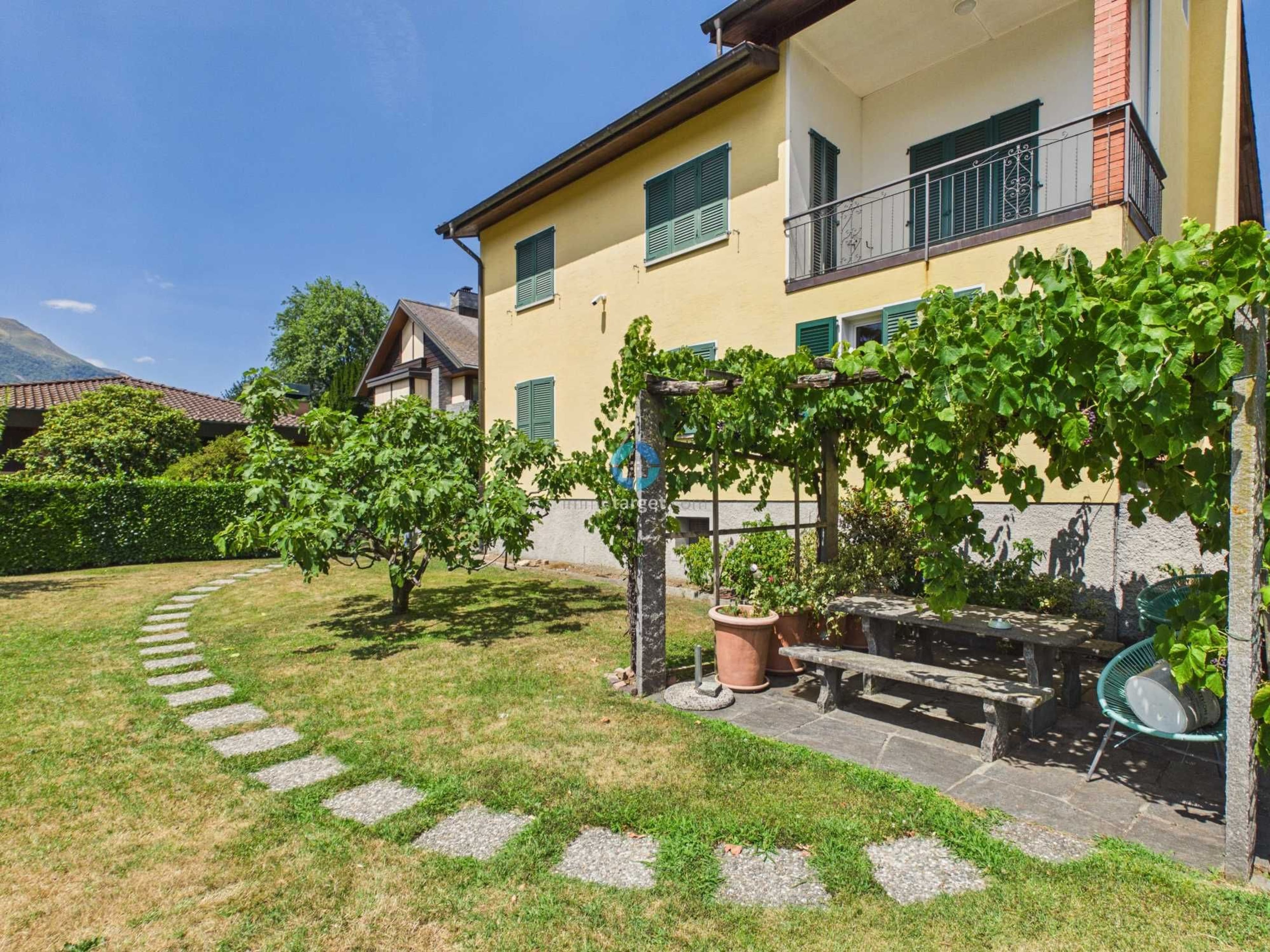 Casa bifamiliare 9 locali con giardino a Ponte Capriasca - 11
