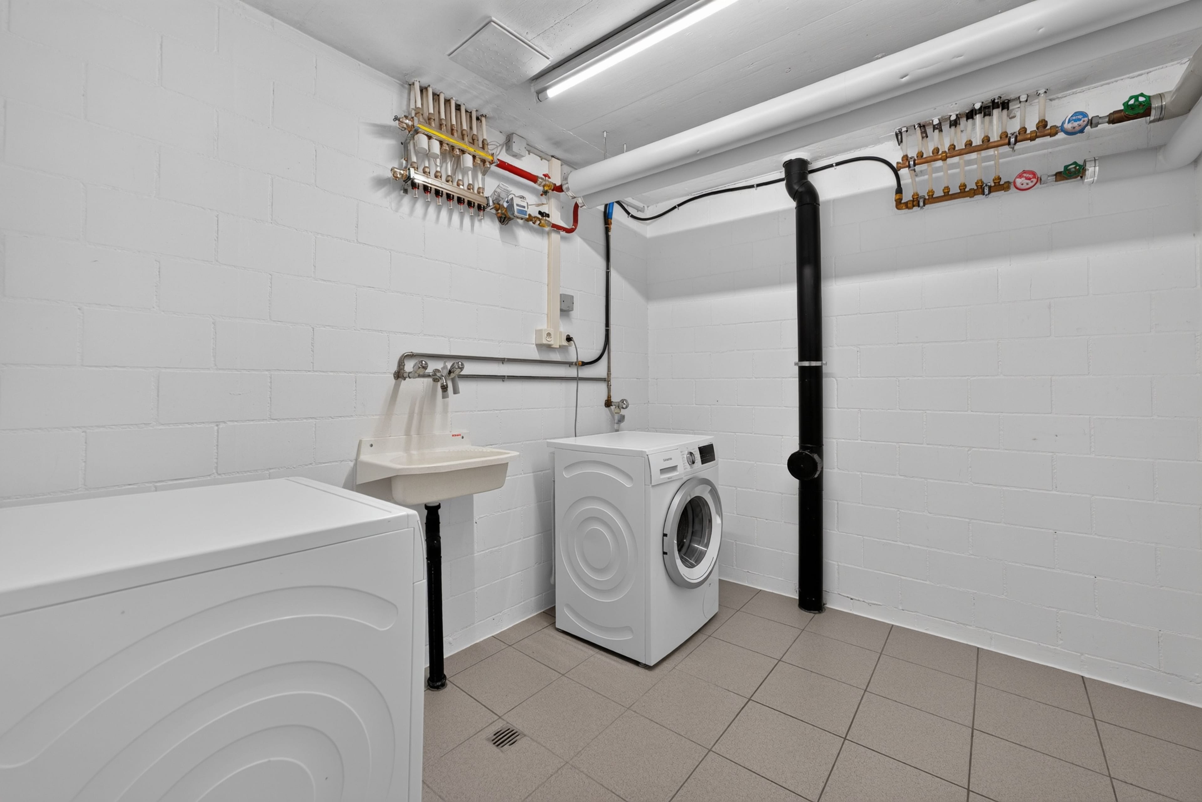 Wohnen wie im Einfamilienhaus – exklusive 5.5-Zimmer-Garten-Maisonette mit sonnigem Privatgarten - 30