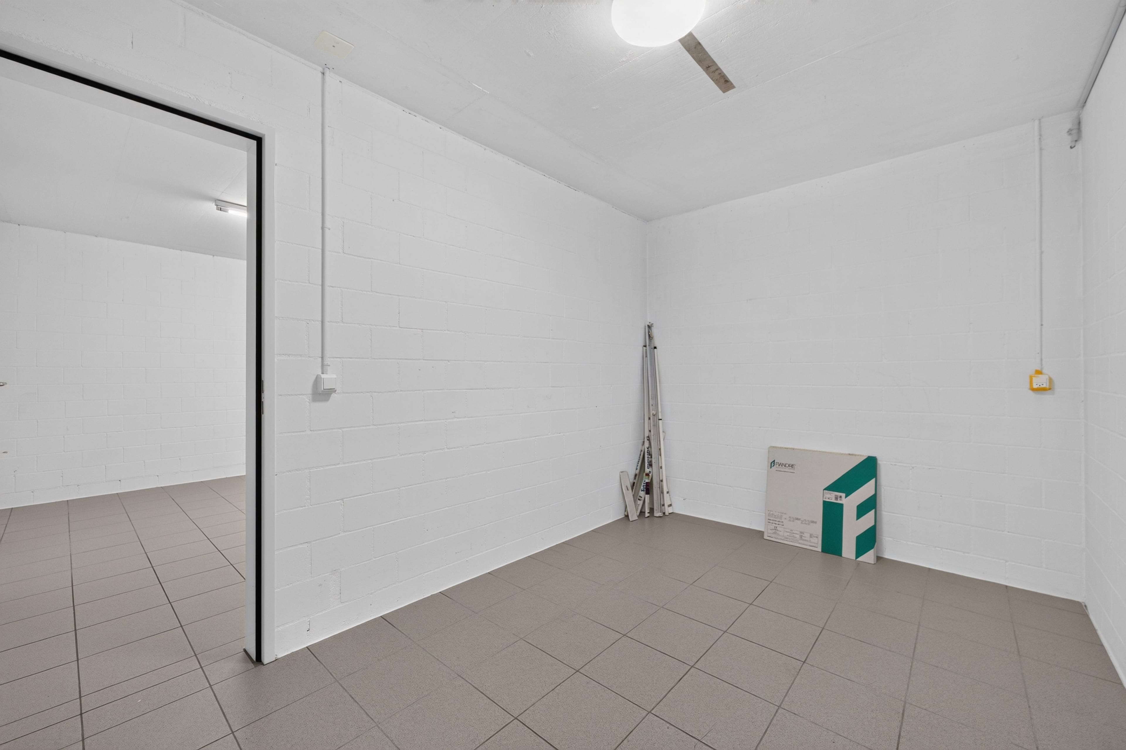 Wohnen wie im Einfamilienhaus – exklusive 5.5-Zimmer-Garten-Maisonette mit sonnigem Privatgarten - 36