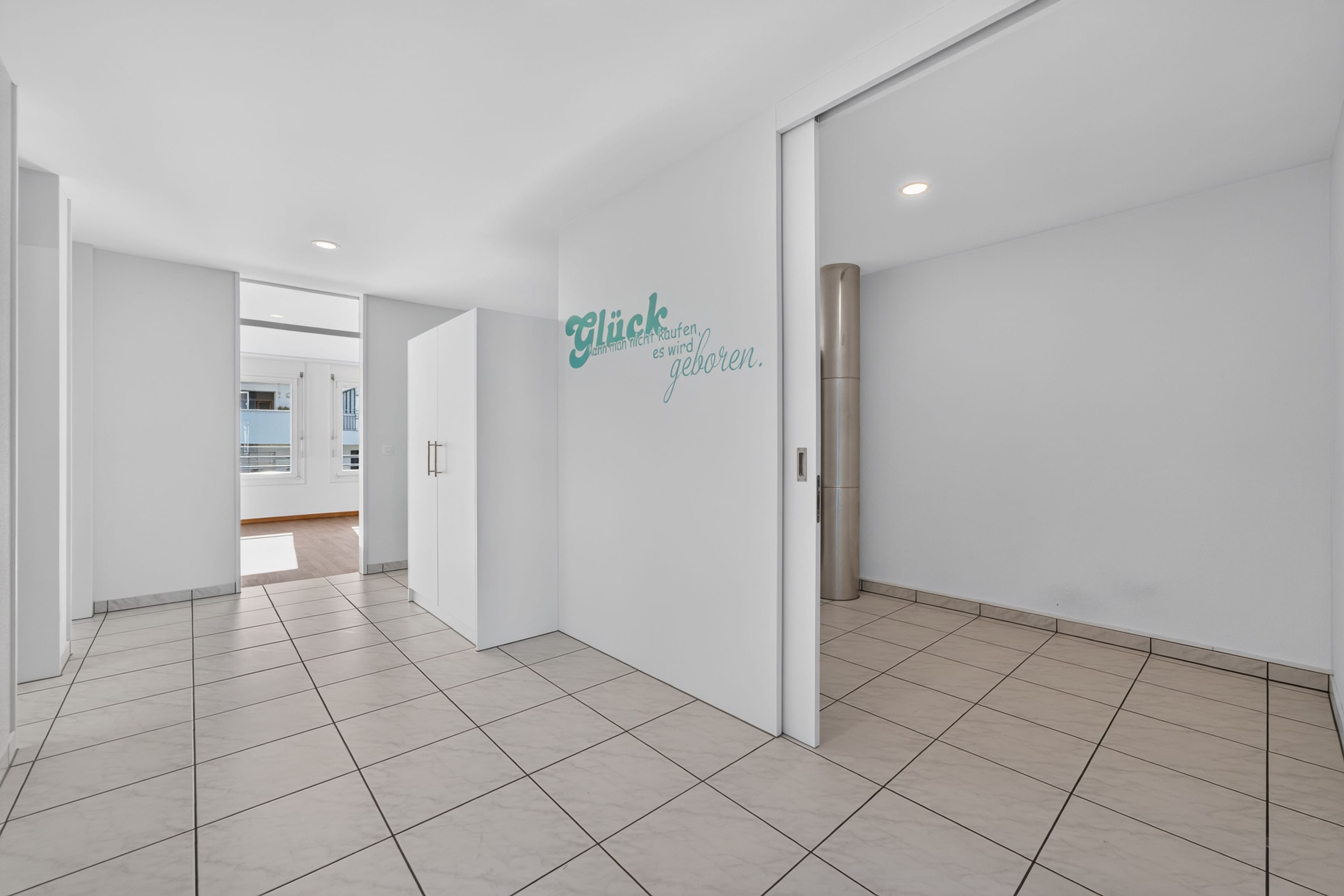 Wohnen wie im Einfamilienhaus – exklusive 5.5-Zimmer-Garten-Maisonette mit sonnigem Privatgarten - 5