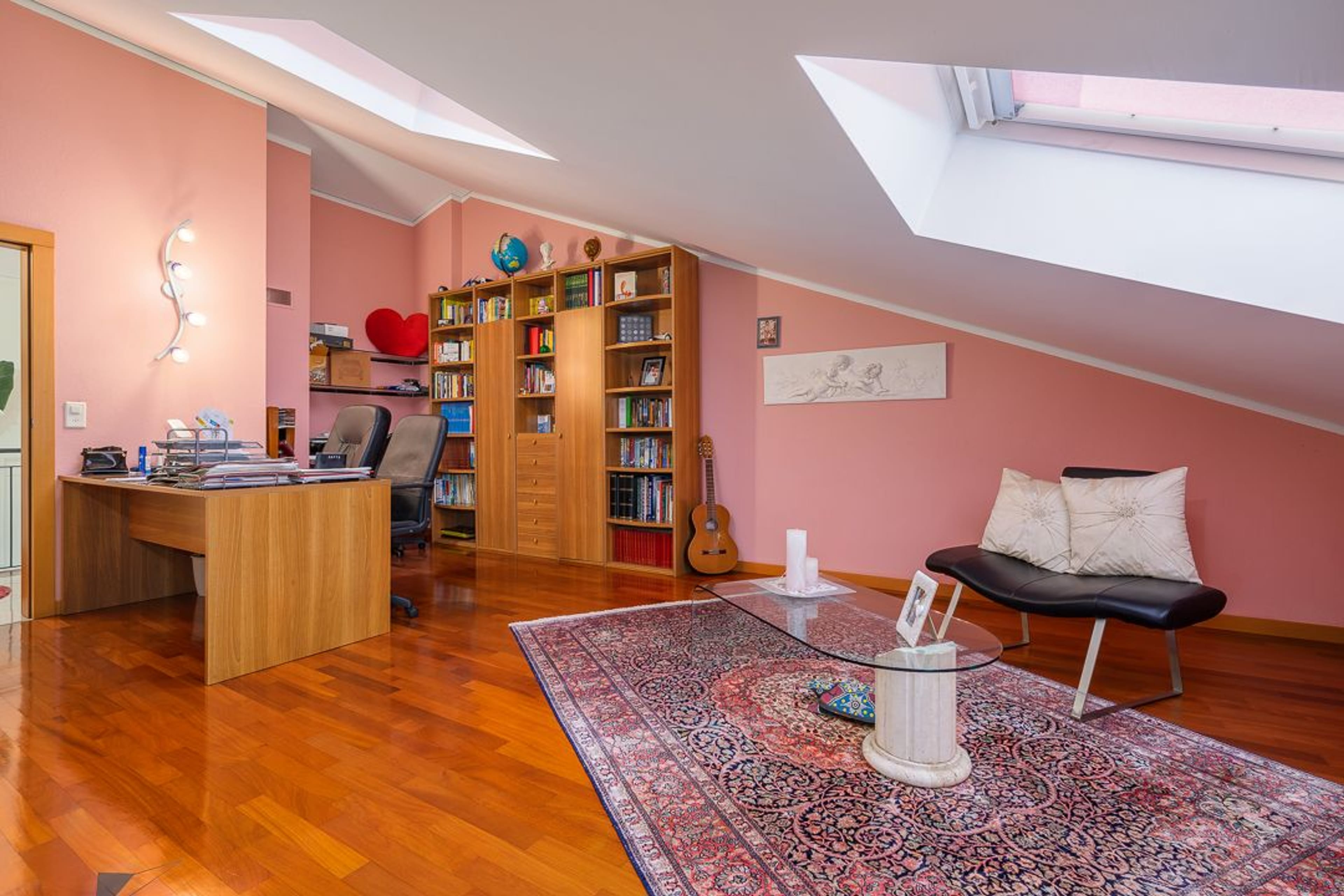 Villa 5.5 locali con vista e giardino a Davesco-Soragno - 9