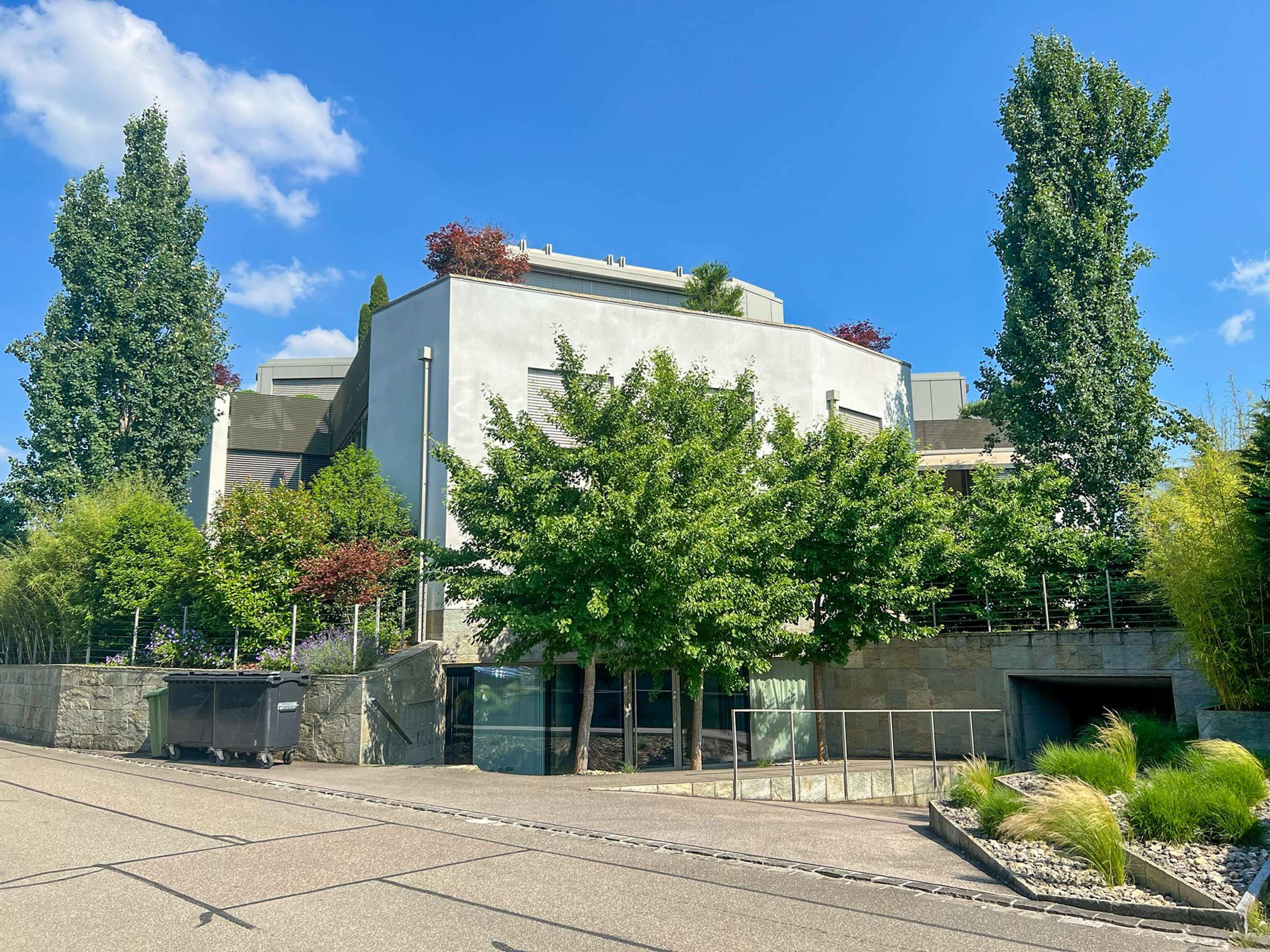 Moderne 3.5-Zimmer-Wohnung in Bottmingen mieten