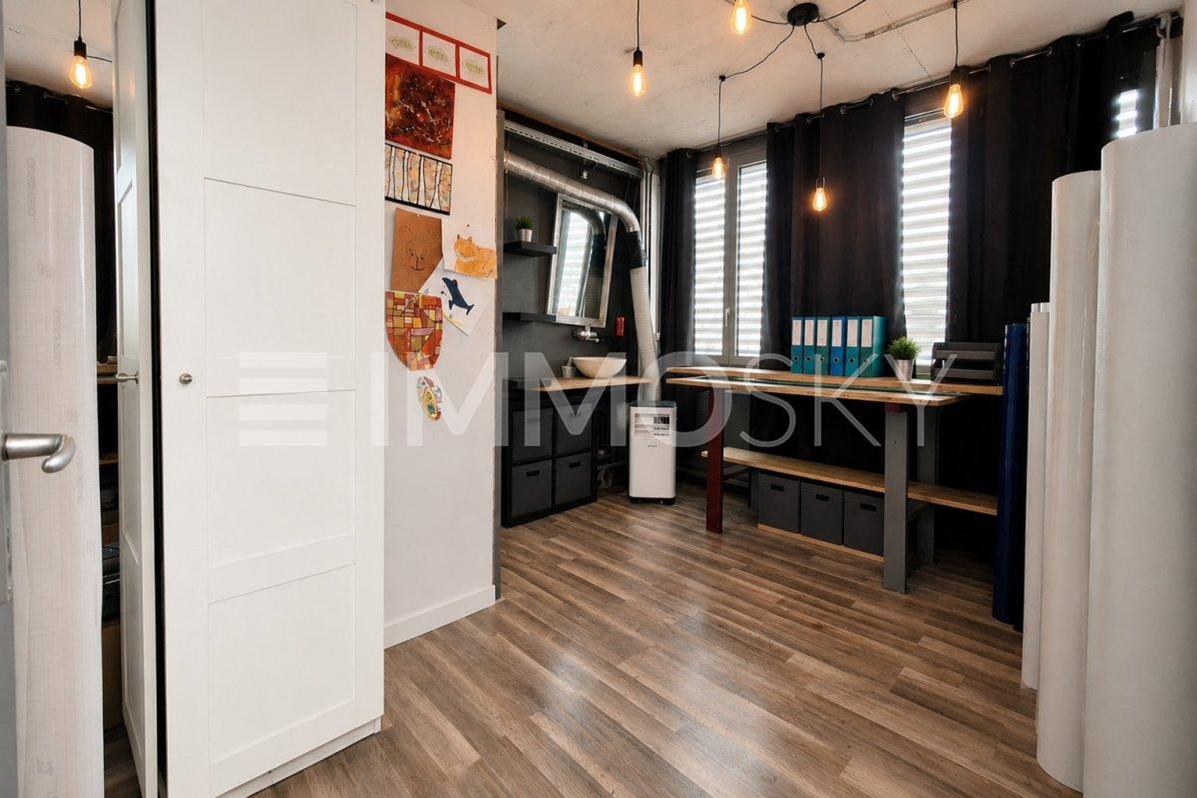 150m2 de surface commerciale en duplex à Nyon - Bild 3