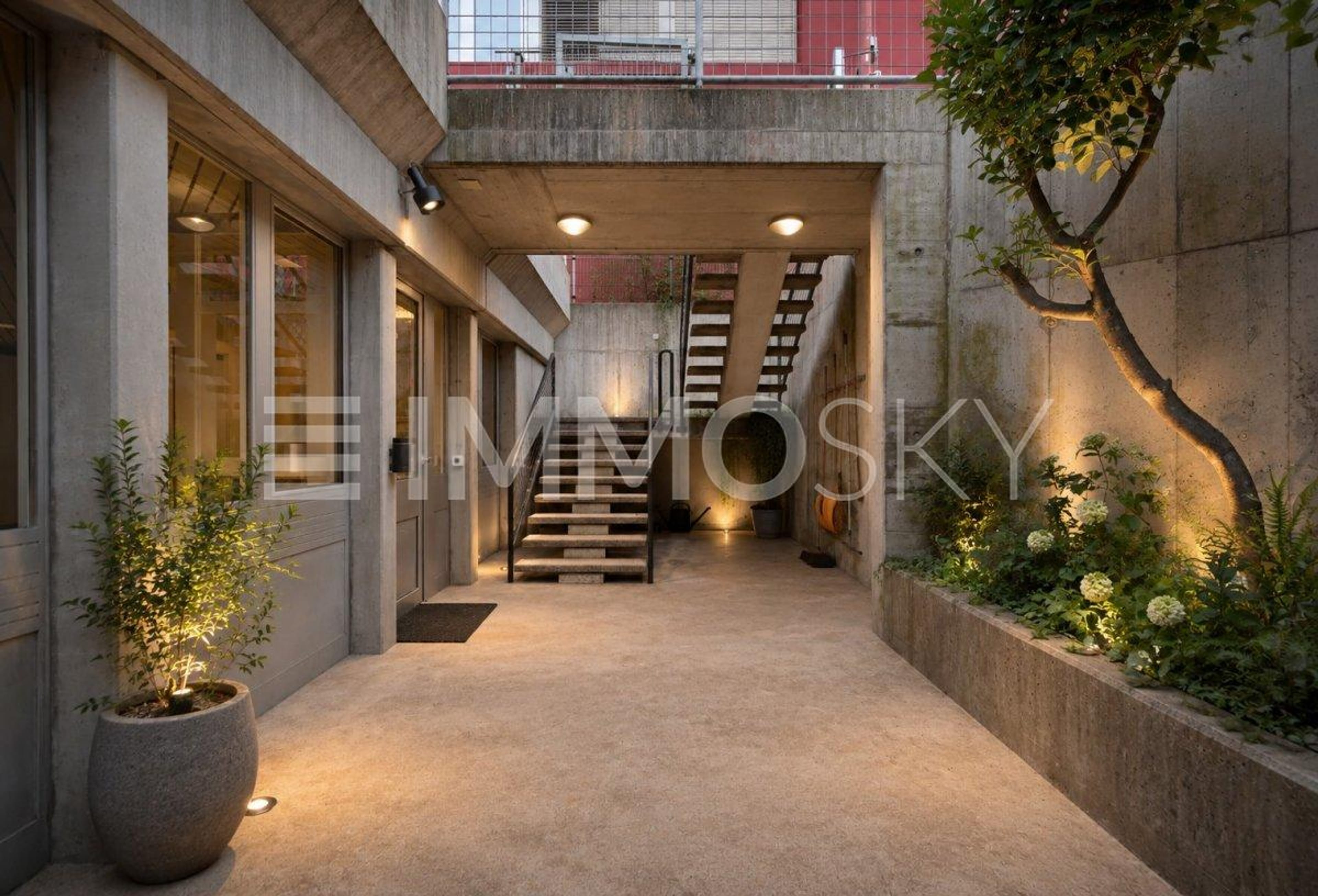 Einzigartige Loft-Immobilie mit Gewerbe und Wohnbereich - Bild 1