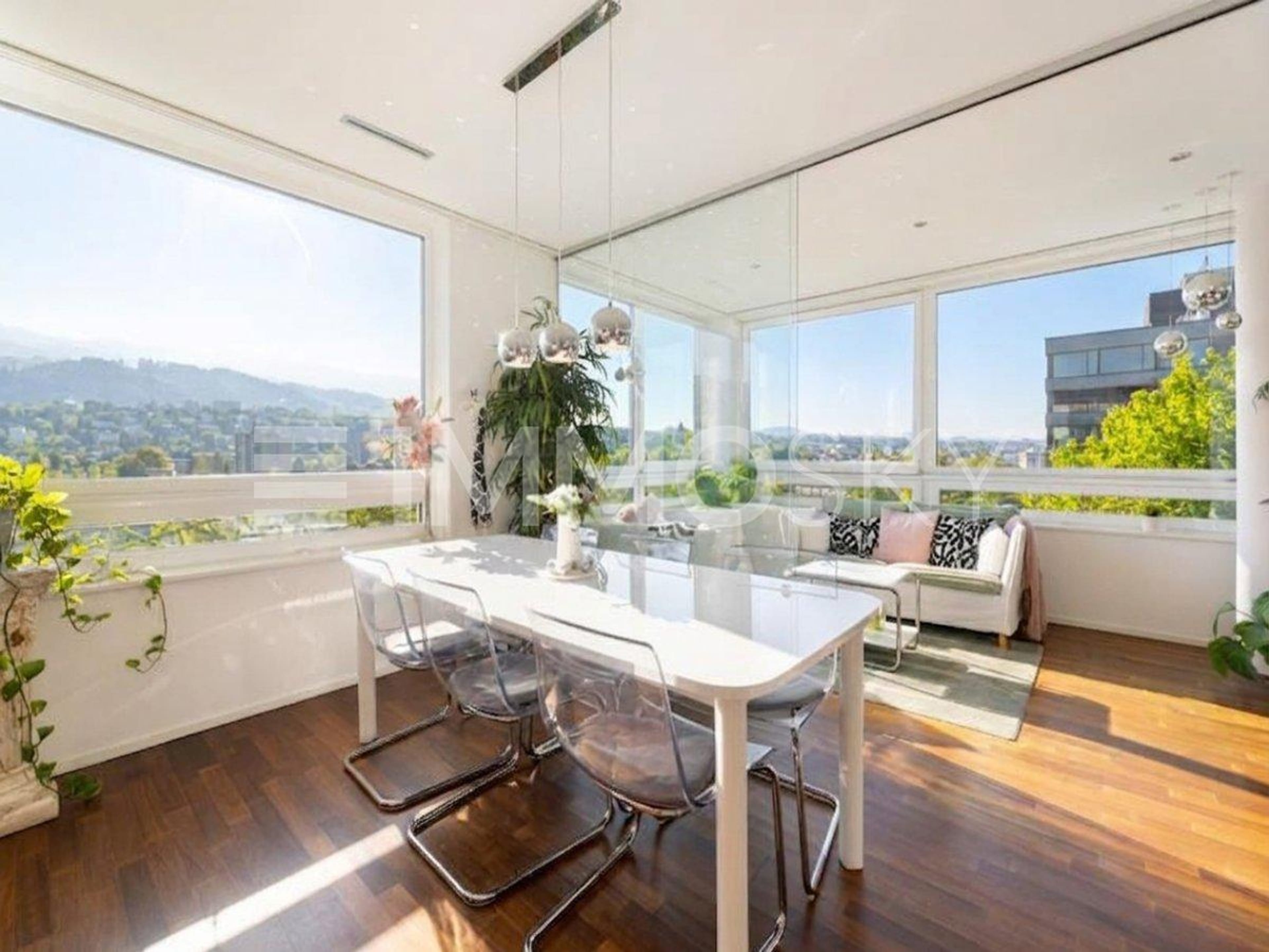 Wohntraum mit Dachterrasse und traumhaftem Seeblick - Bild 2