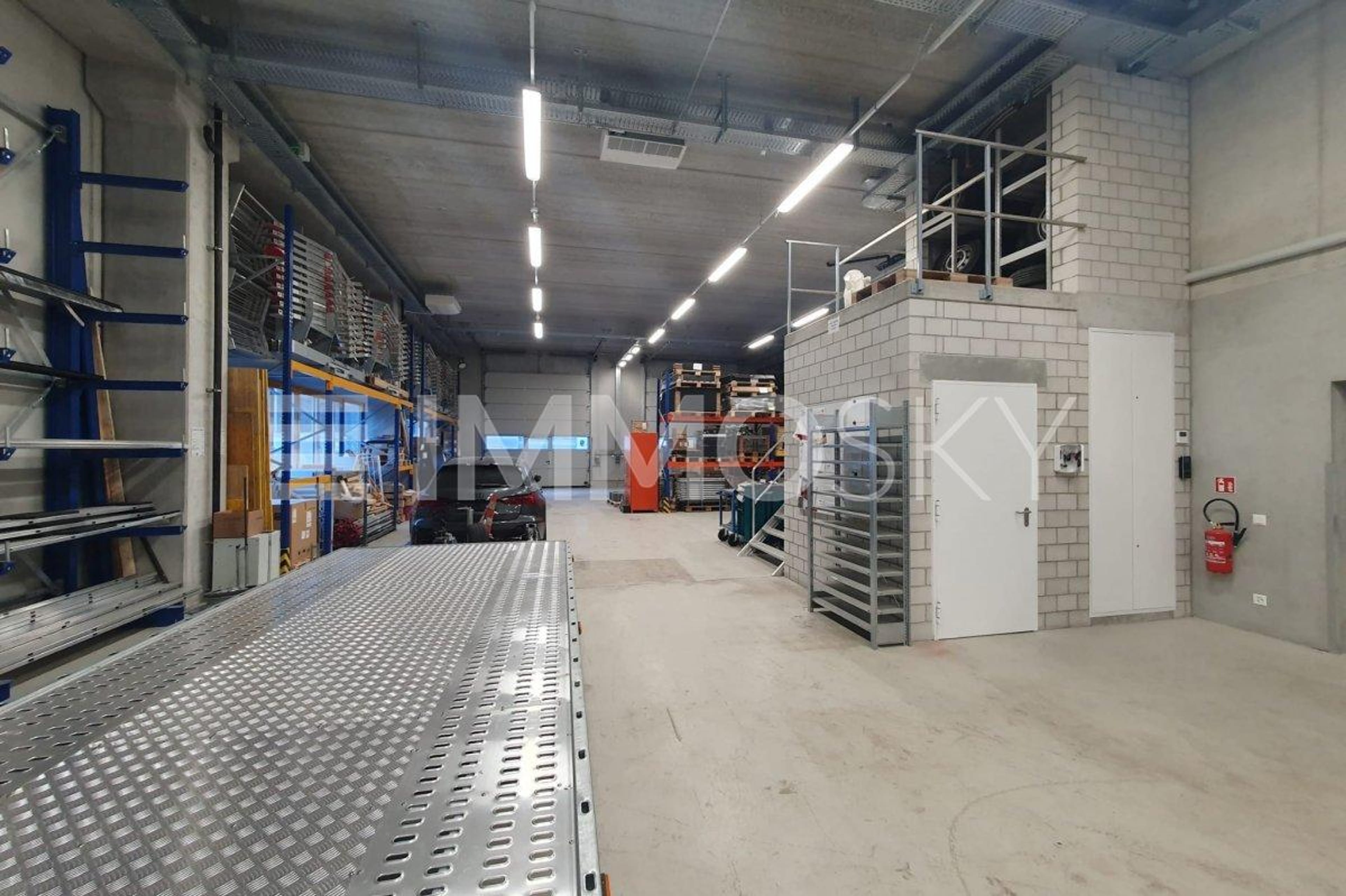 Moderno Capannone Industriale - Lumino - Bild 5