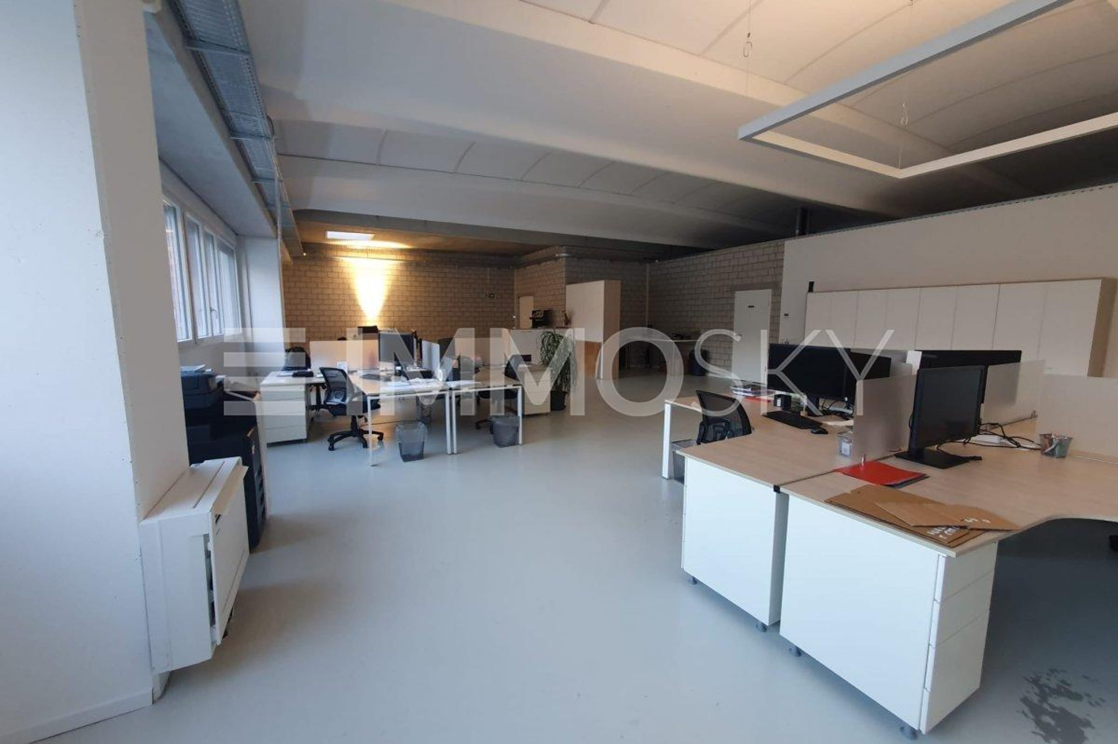 Moderno Capannone Industriale - Lumino - Bild 4