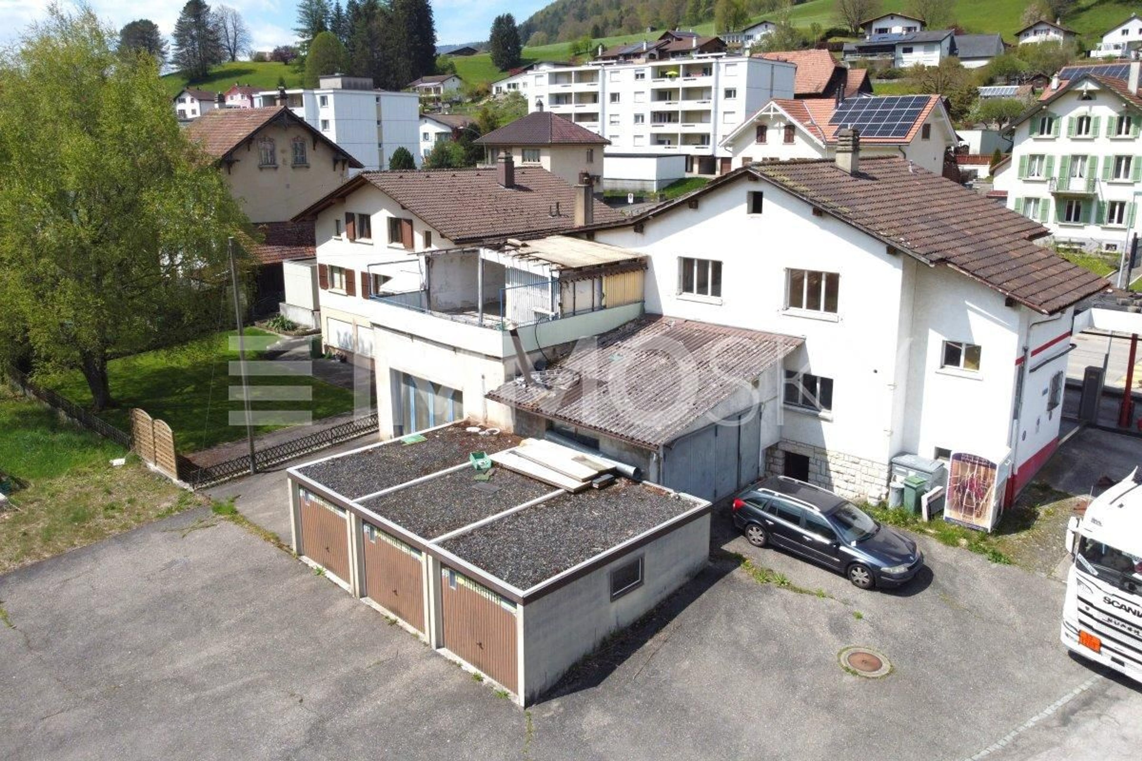 Attraktives Bauland im Herzen von Court - Bild 2