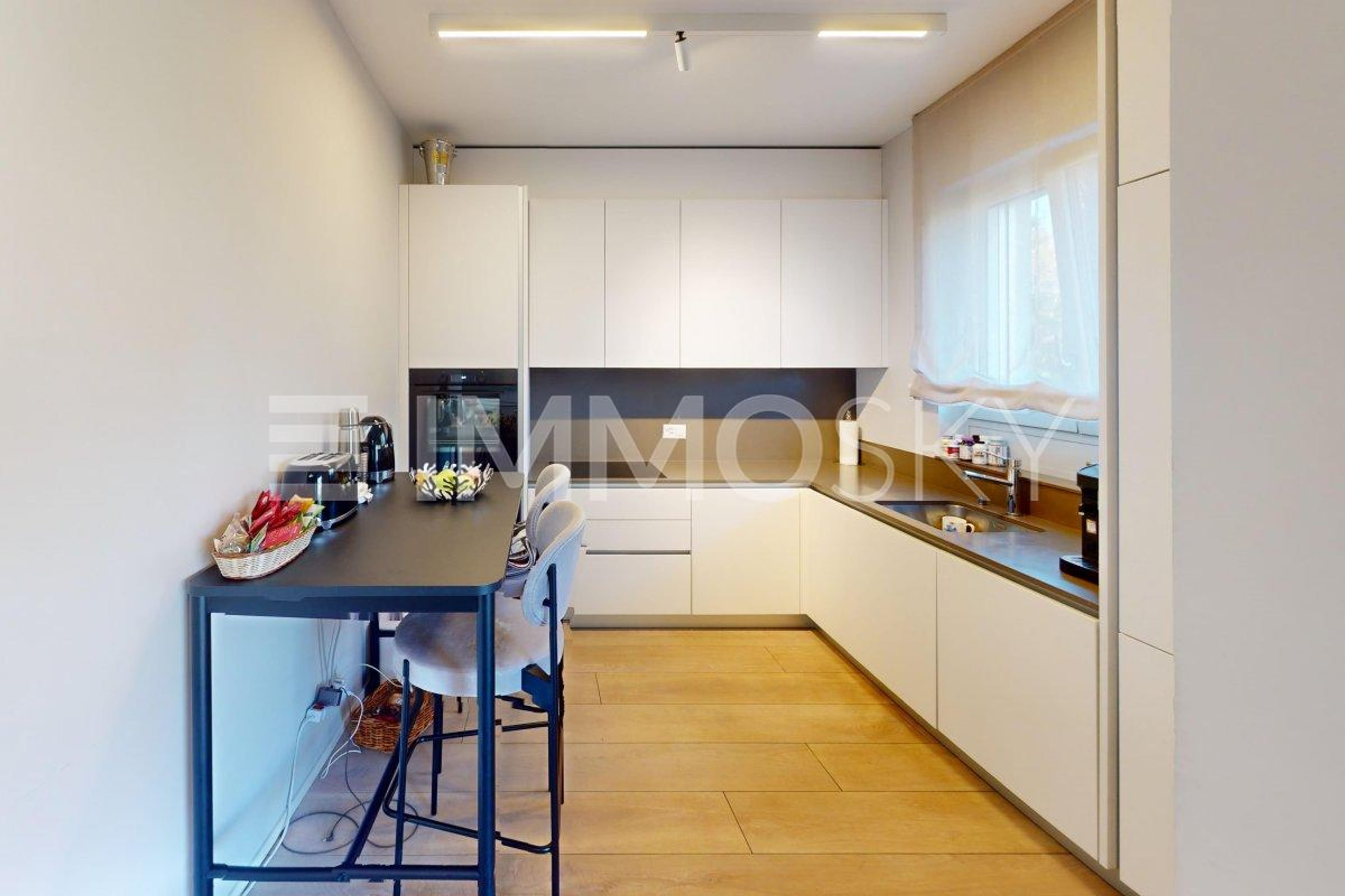 Raffinato appartamento panoramico nel cuore di Lugano - Bild 3