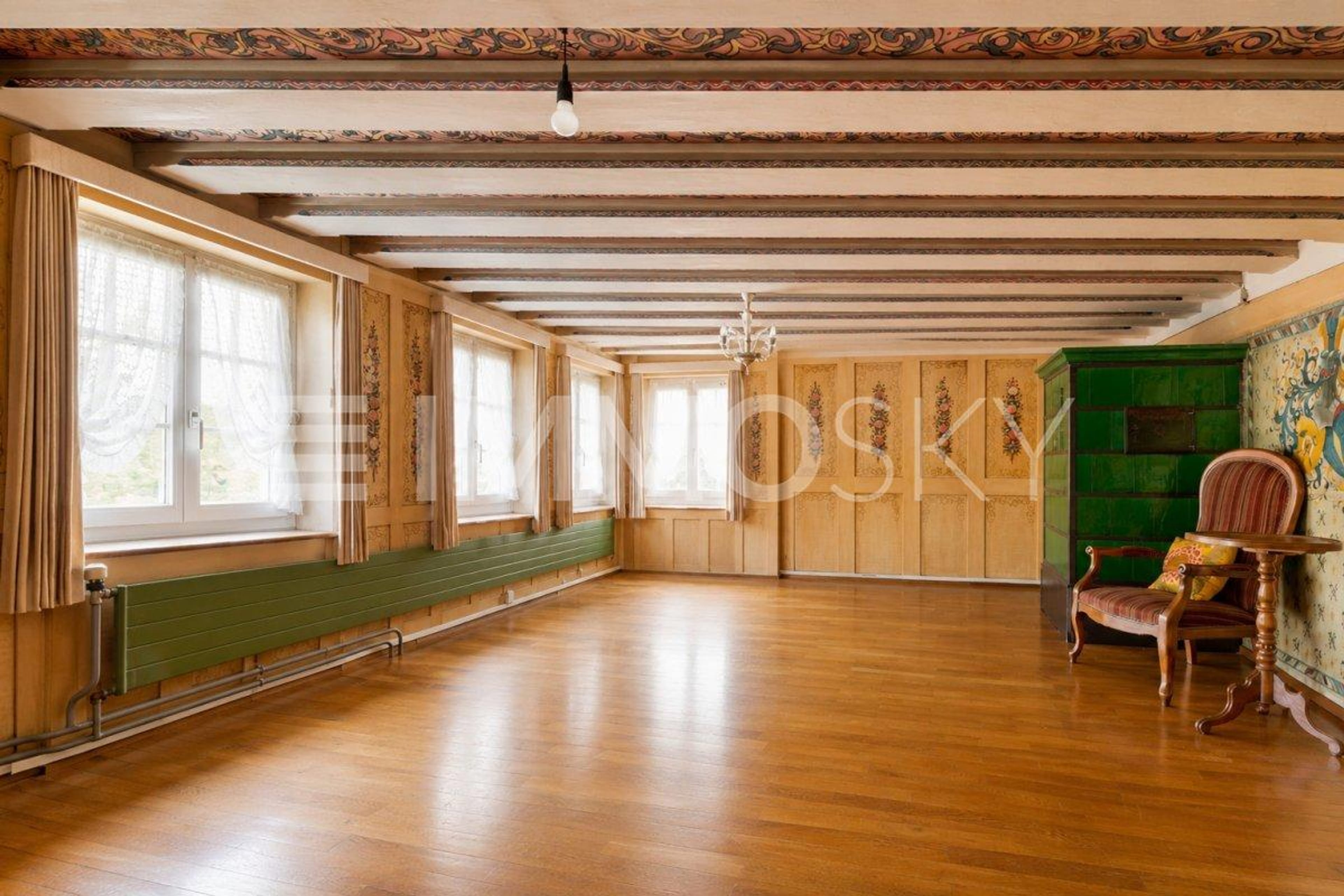 Historische Möglichkeit: Zwei Einheiten, Atelier und Ausbaupotenzial - Bild 3