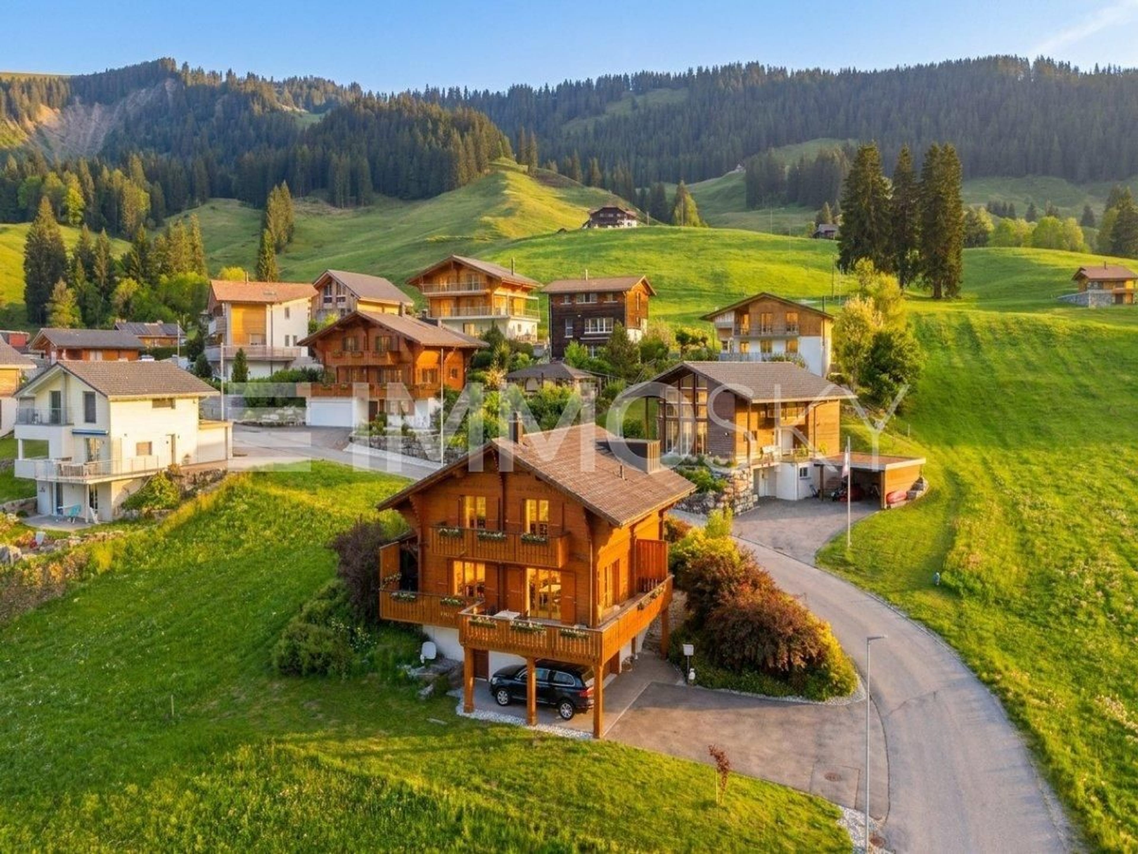 Exklusives Wohnen am See mit Nutzungsspielraum - Bild 1