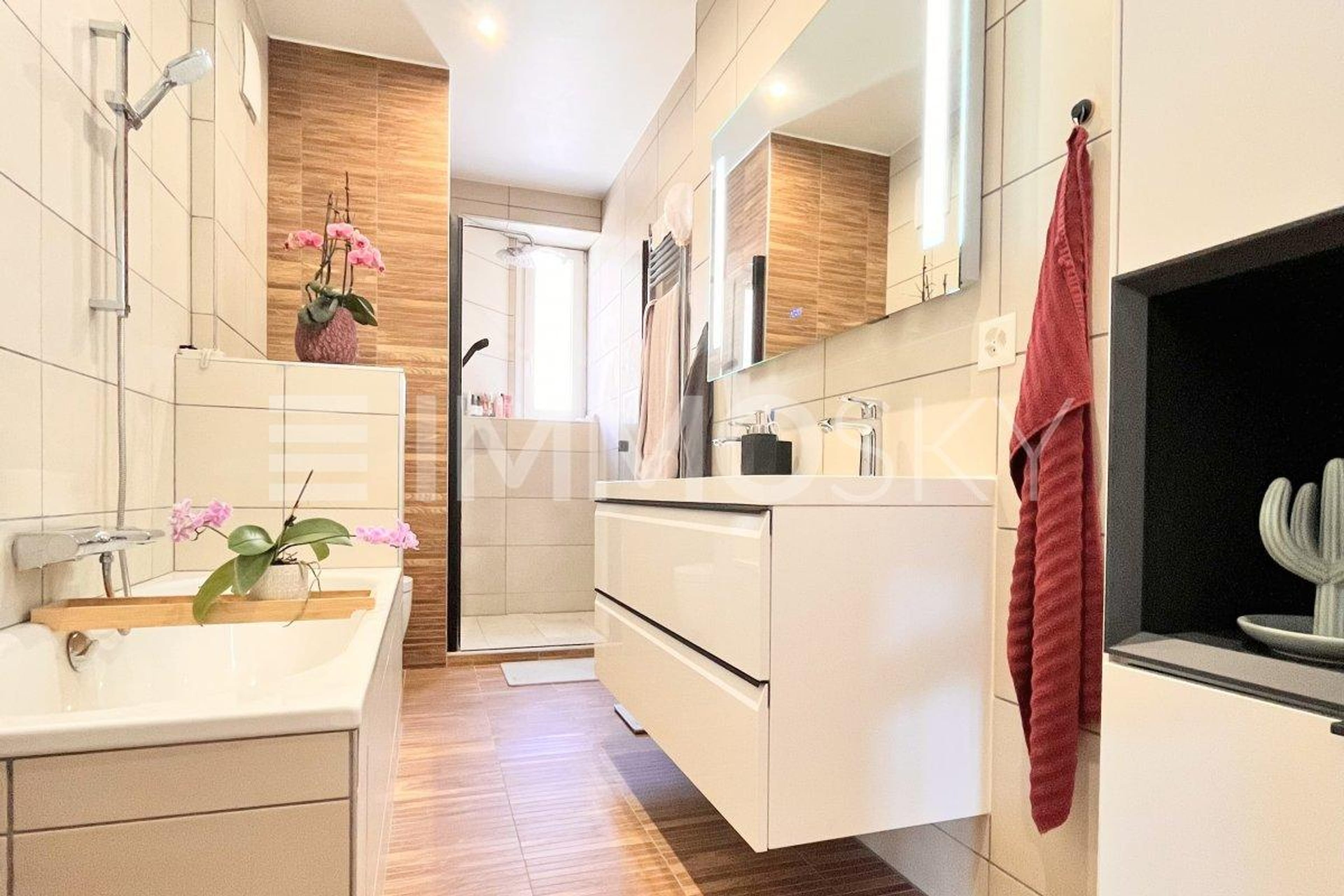 RÉSERVÉ - Spacieux appartement de charme - Bild 5