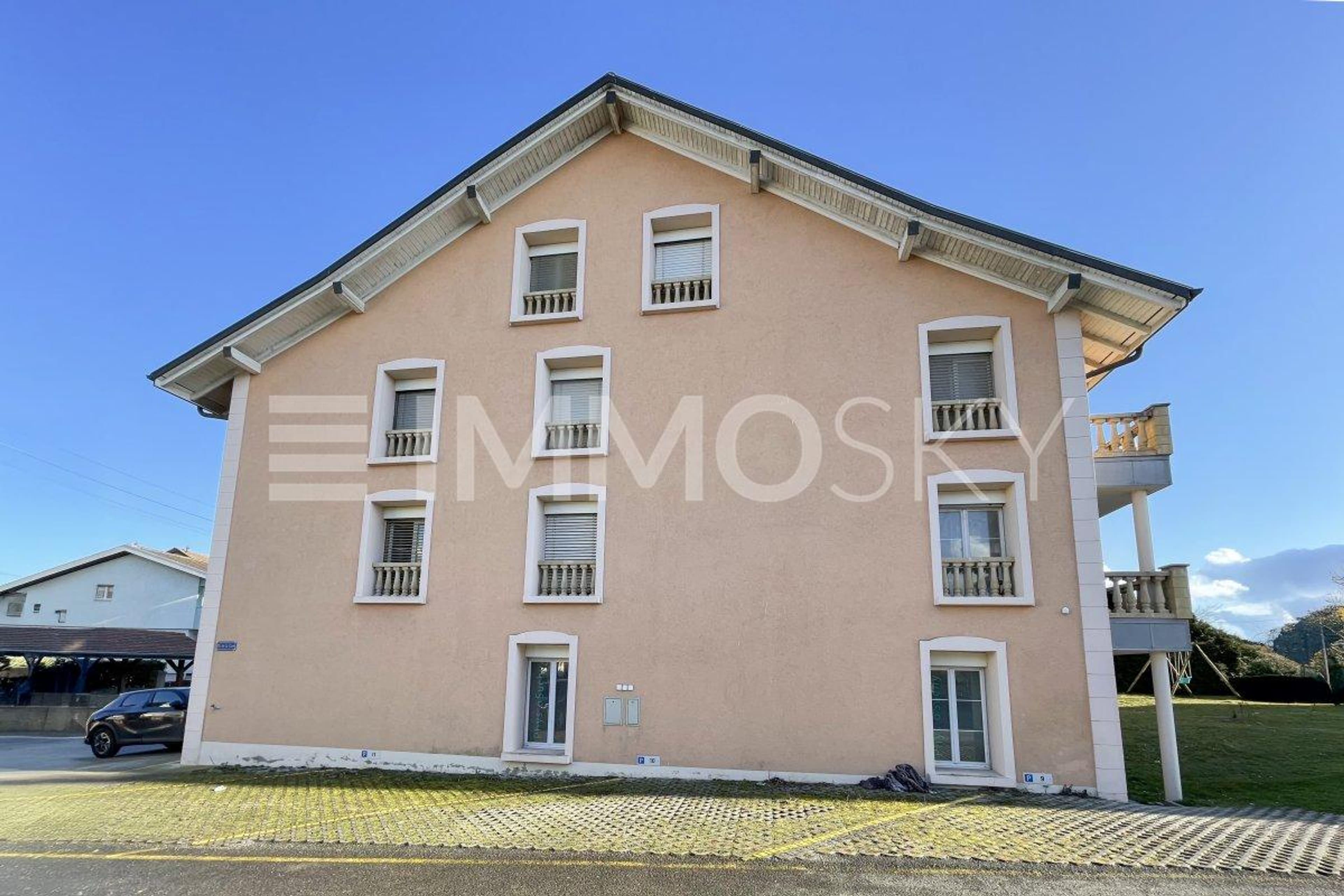 Pour investisseurs : Immeuble à 5 min. de Chavornay (REN. env. 4.11%) - Bild 2
