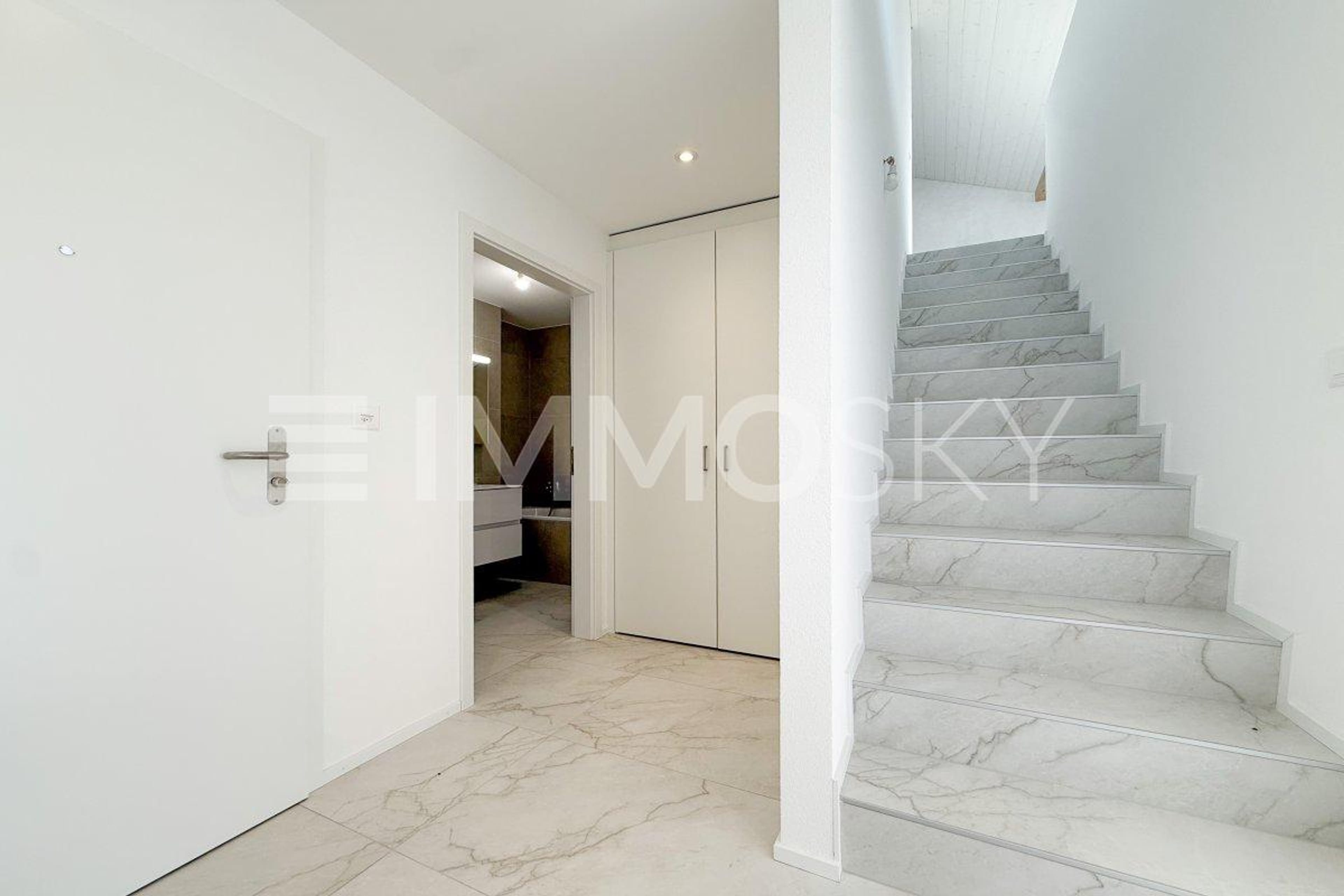 3.5 pièces neuf avec combles d'env. 69 m² et grand balcon (Lot B5-8.1) - Bild 3