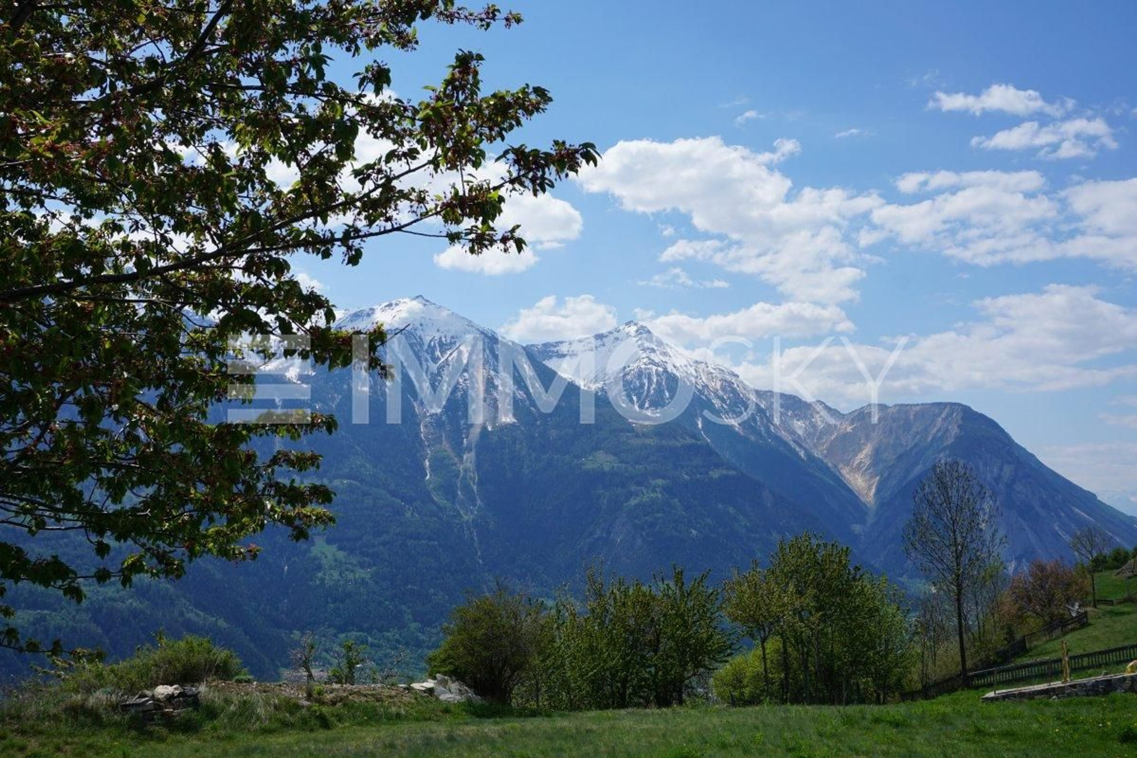 4.5Zi mit Terrasse und Aussicht (Nr. 11a) - Bild 3
