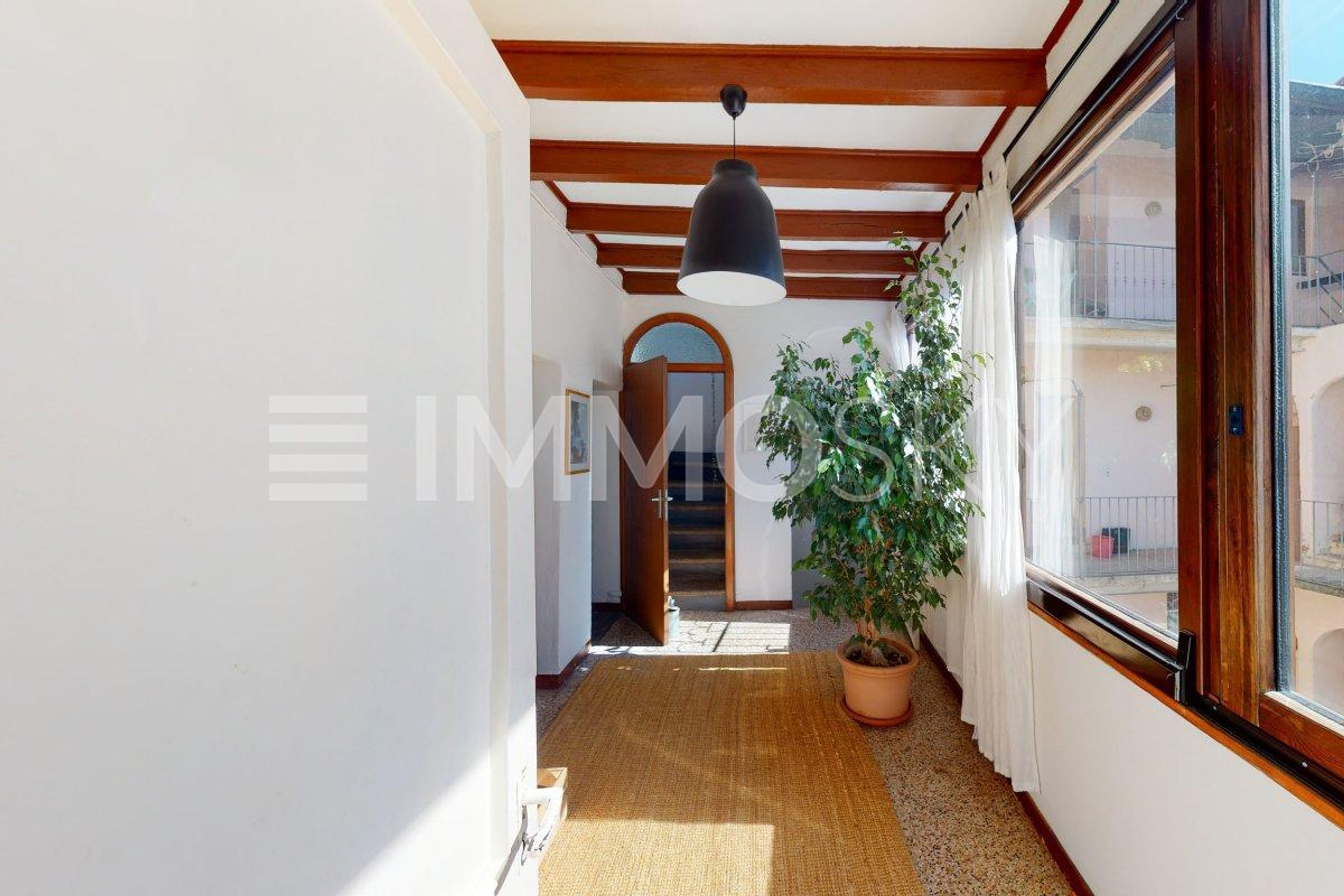 3 appartamenti con entrate separate e corte interna - Bild 5