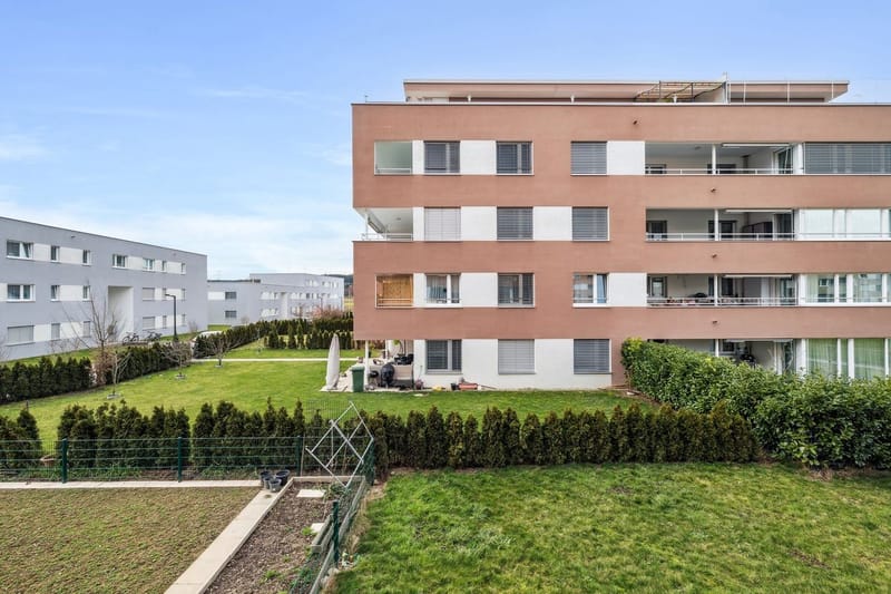 5.5-Zimmer-Wohnung in Oberentfelden - modern mit grossem Balkon