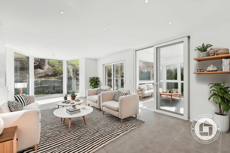 Stilvolles Wohnen: 5.5-Zimmer-Doppelhaus mit Wintergarten