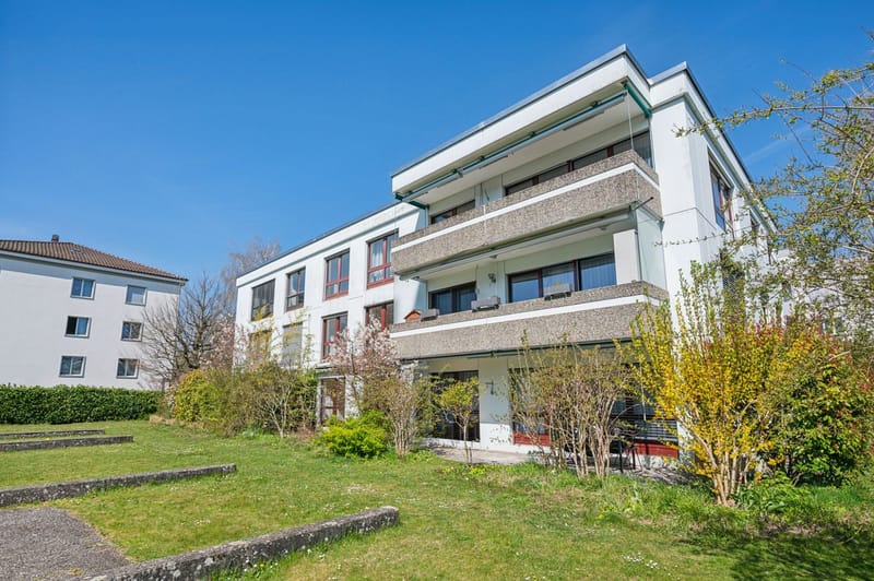 Charmante 3.5-Zimmer-Maisonette mit Terrasse in Zollikofen
