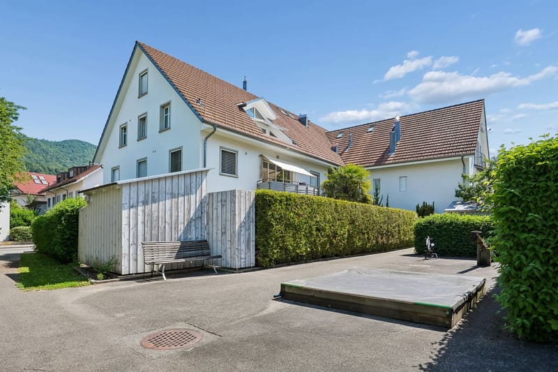 Gartenwohnung mit Einfamilienhausgefühl – 260 m² Privatgarten