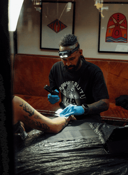 Kroegenparade onder de Molen tattoo artiest
