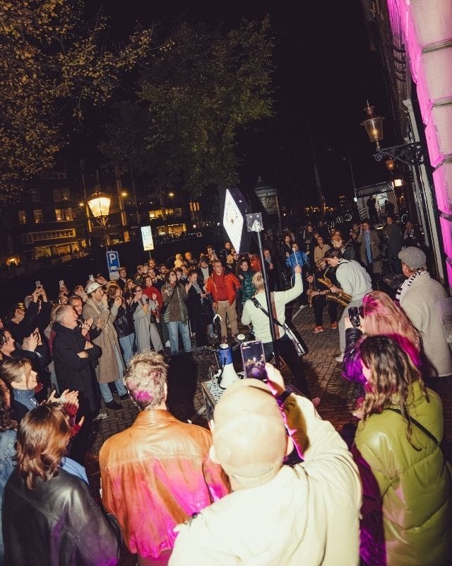 Museumnacht een feestje buiten met Brouwerij t IJ