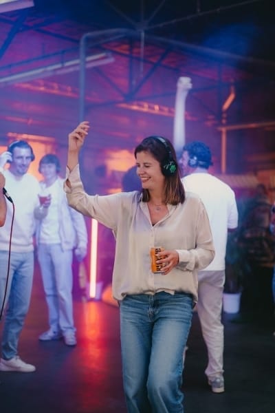 Brouwerij t IJ blondie dansen