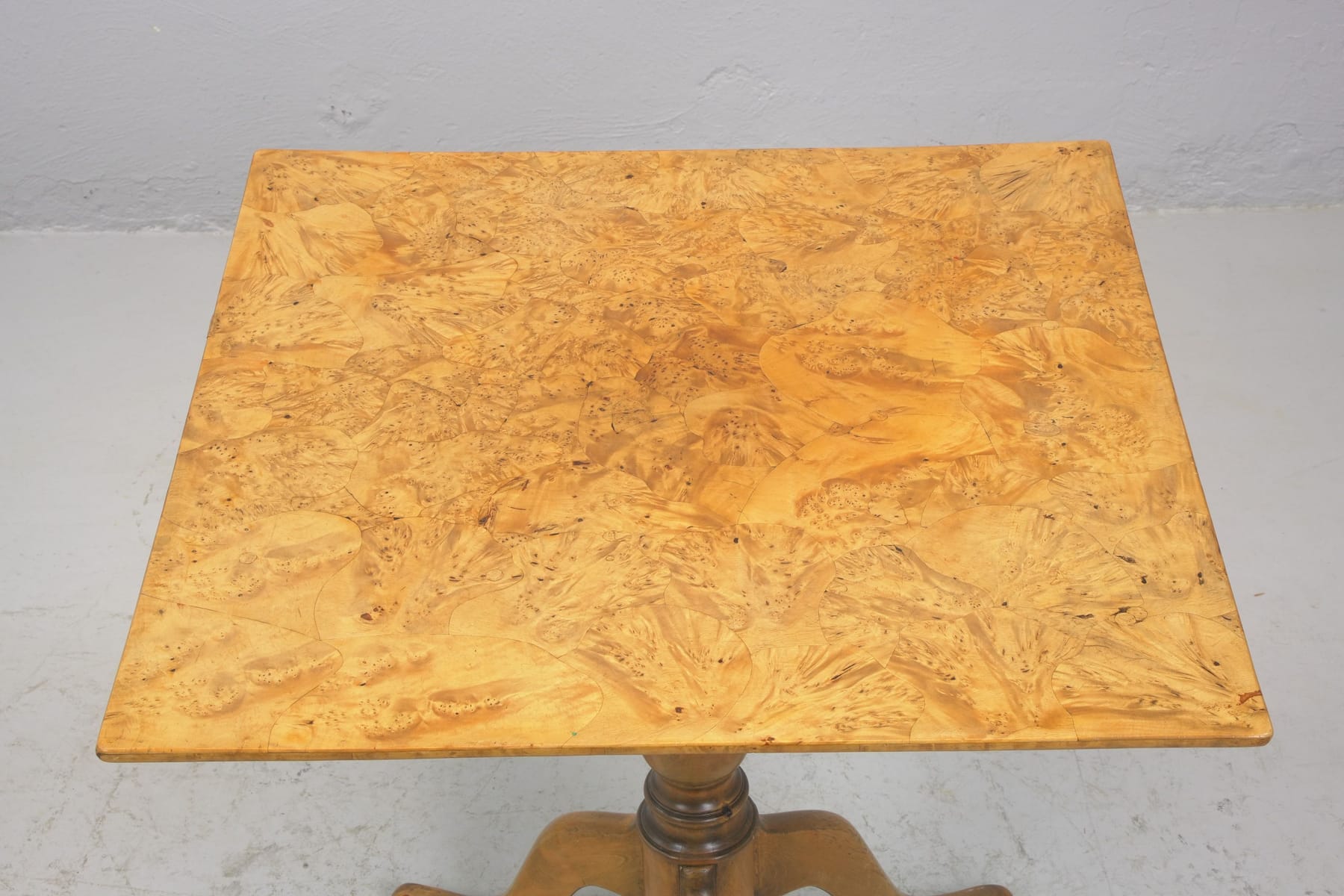FÄLLBORD, alrot, 1800-tal | Auktion.se