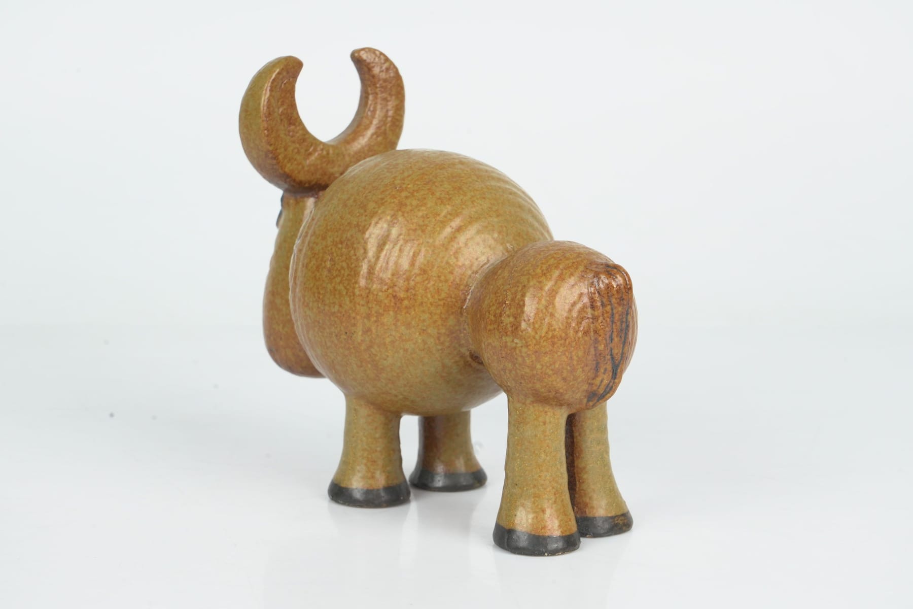 LISA LARSON, figurin, 