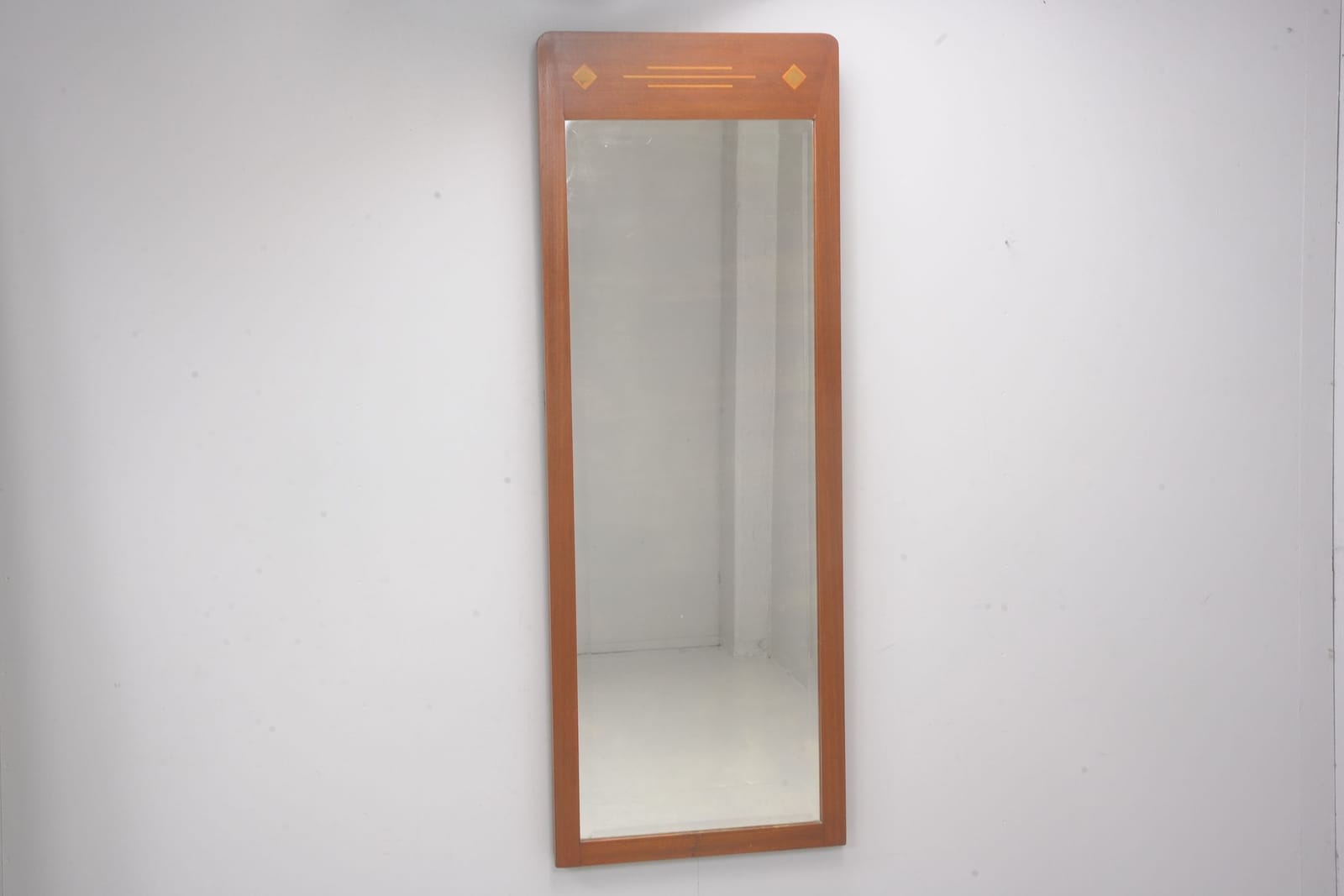 SPEGEL, teak, med intarsia, 1950/1960-tal