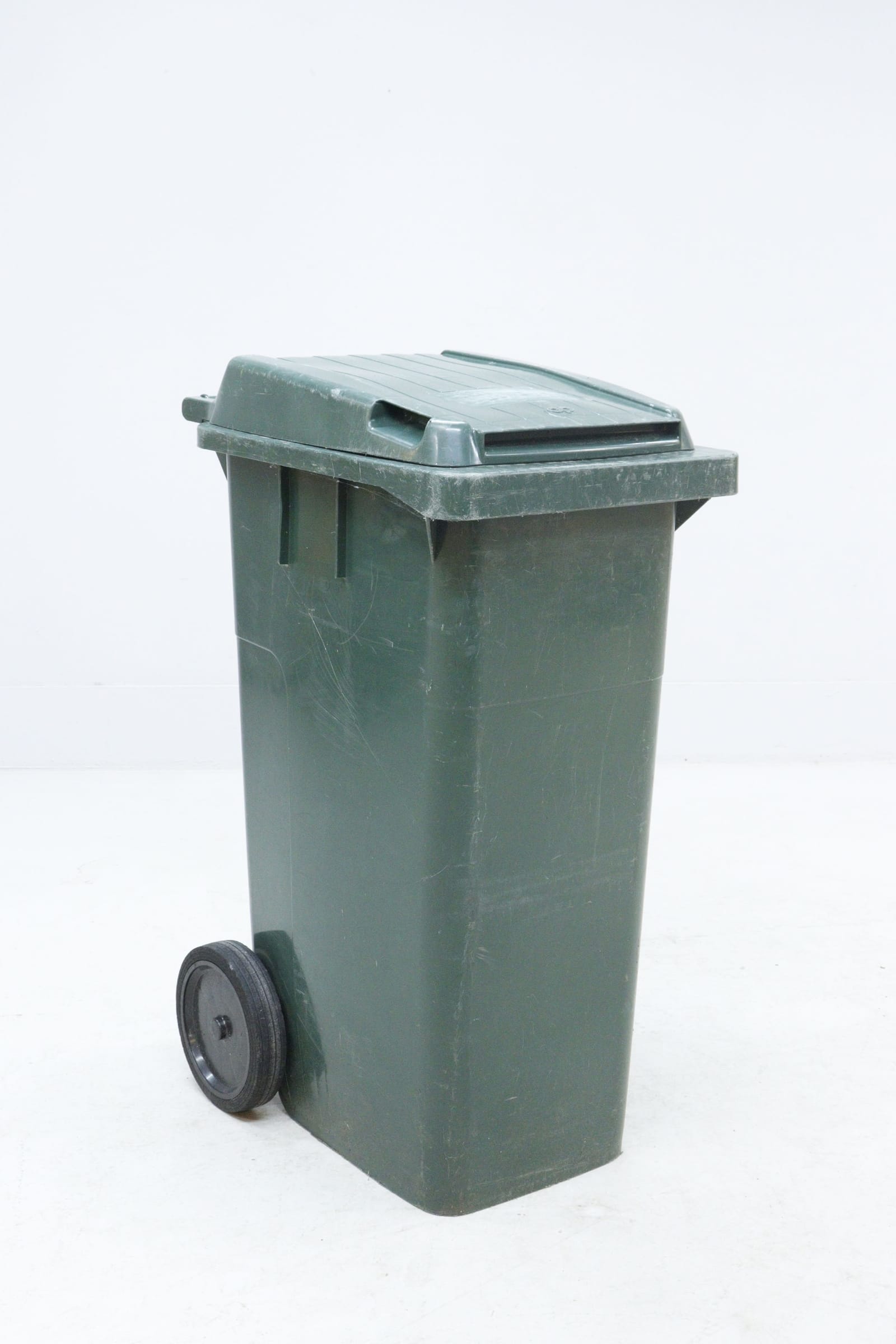 Soptunna, grön plast