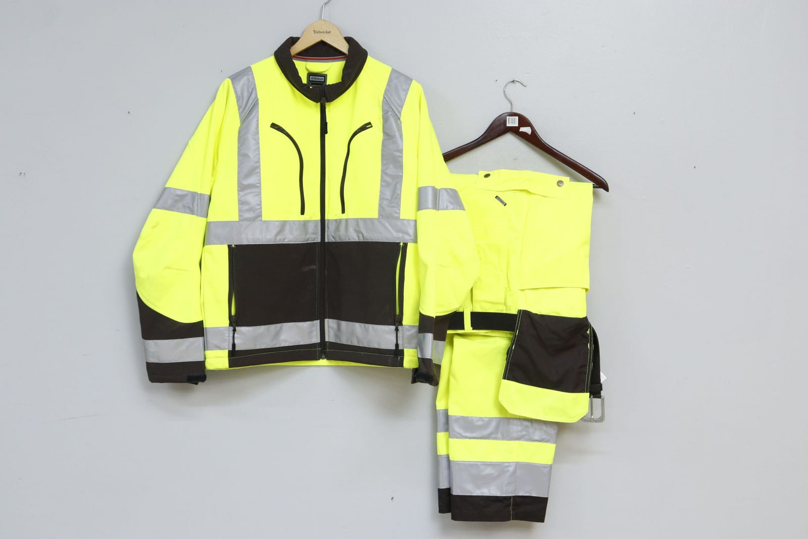 Arbetskläder, byxa och jacka, storlek 54 resp M