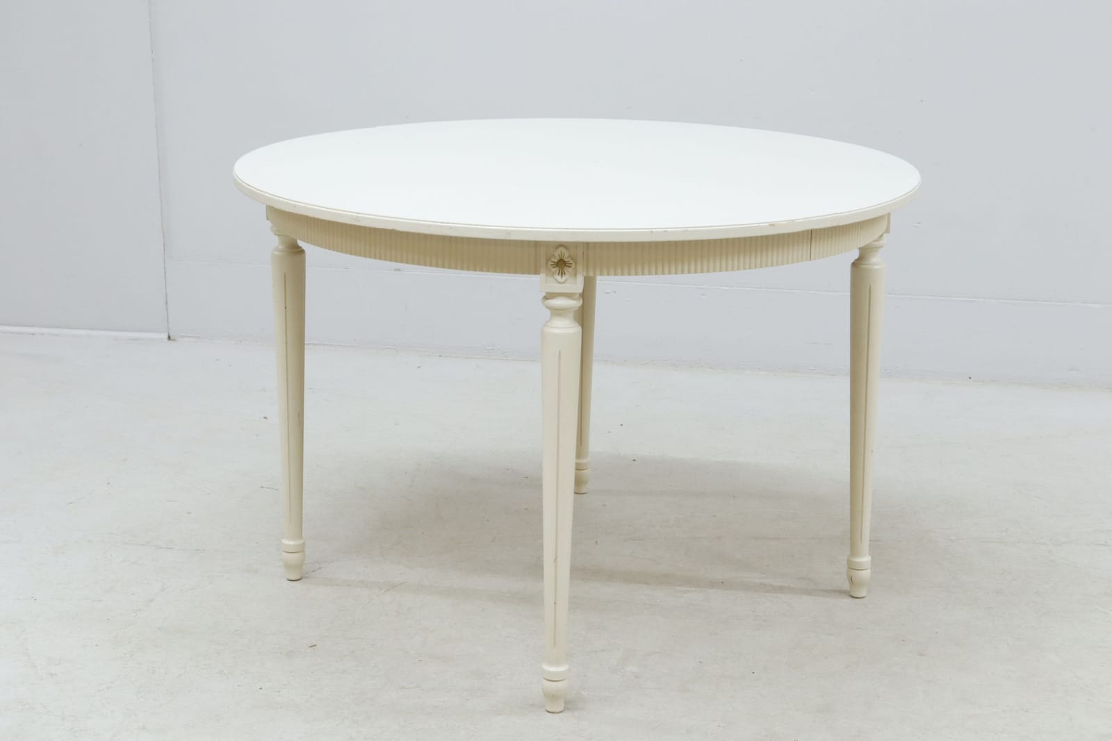 Matbord, gustaviansk stil