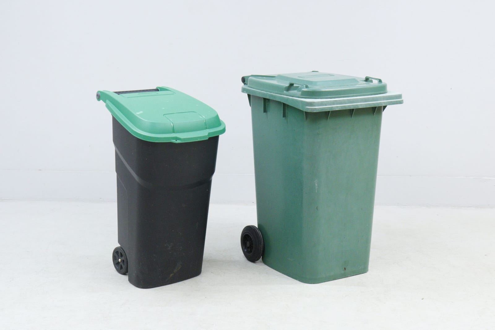 Soptunnor, 2st, plast