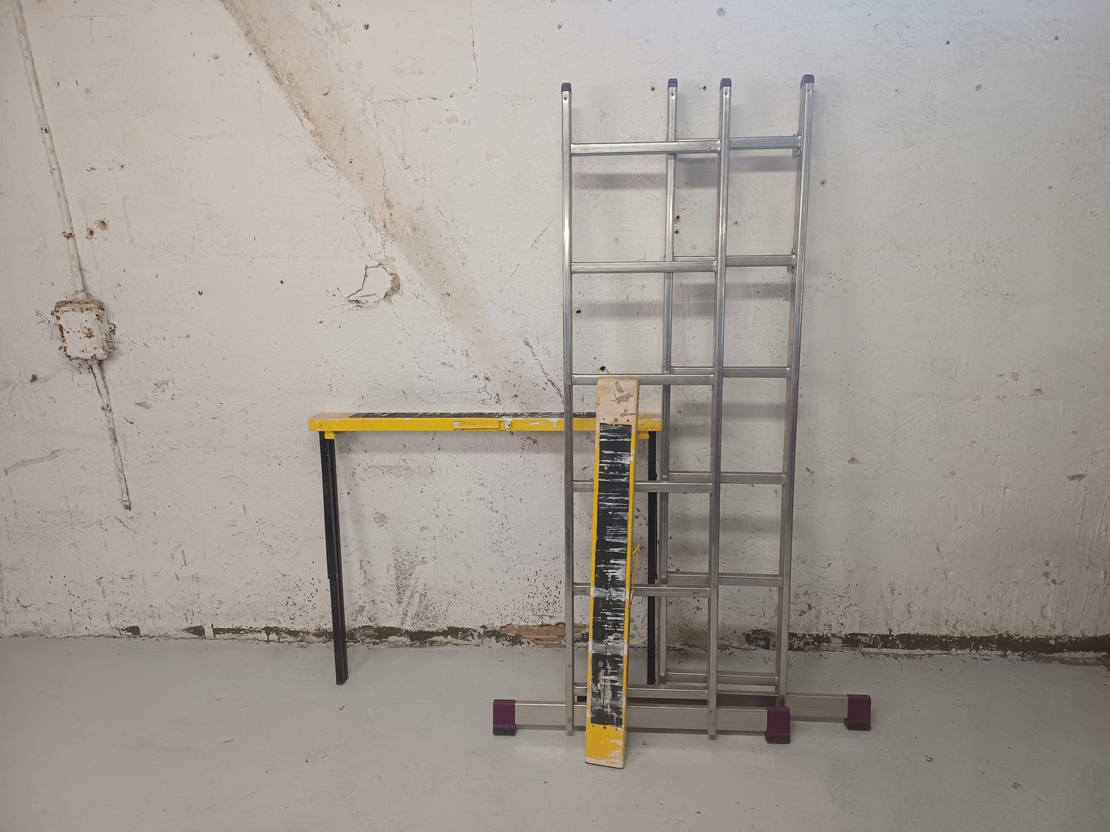 ALUMINIUMSTEGE, PALLBOCKAR