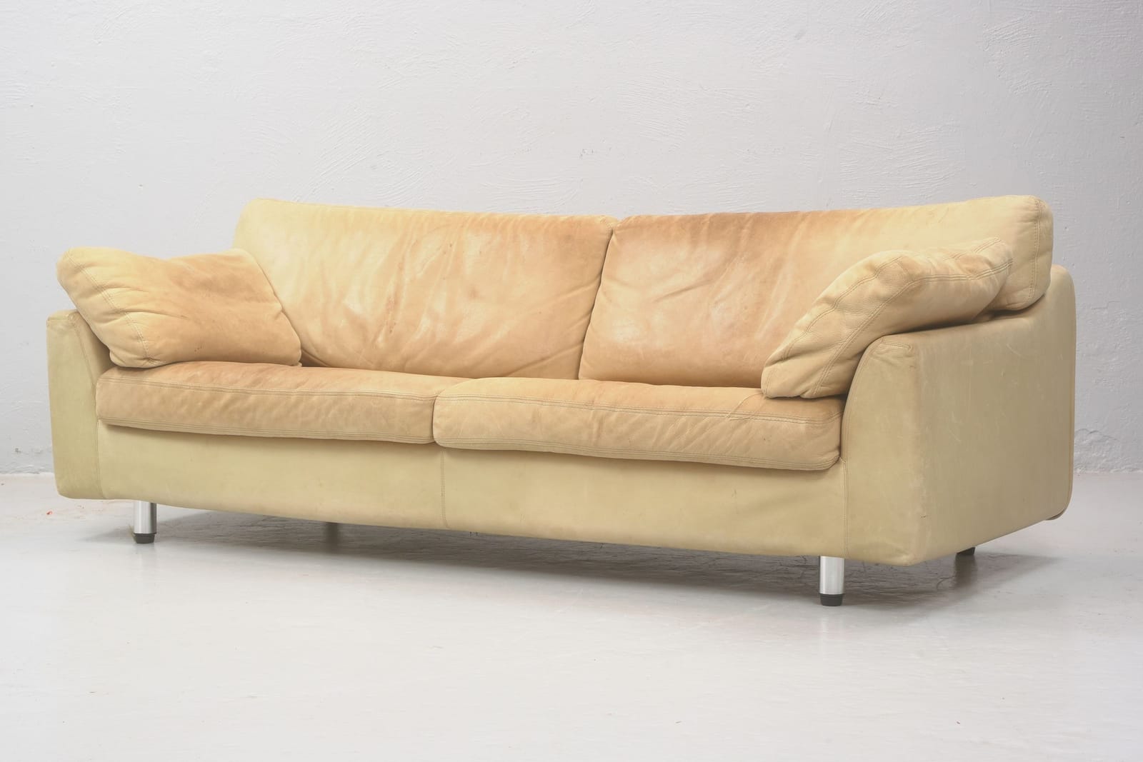KENNETH BERGENBLAD, tresitssoffa , skinn, "Fredrik", DUX, 1900/2000-tal