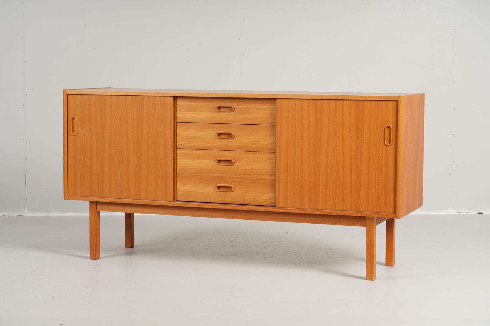 SIDEBOARD, teak, 1950/1960-tal