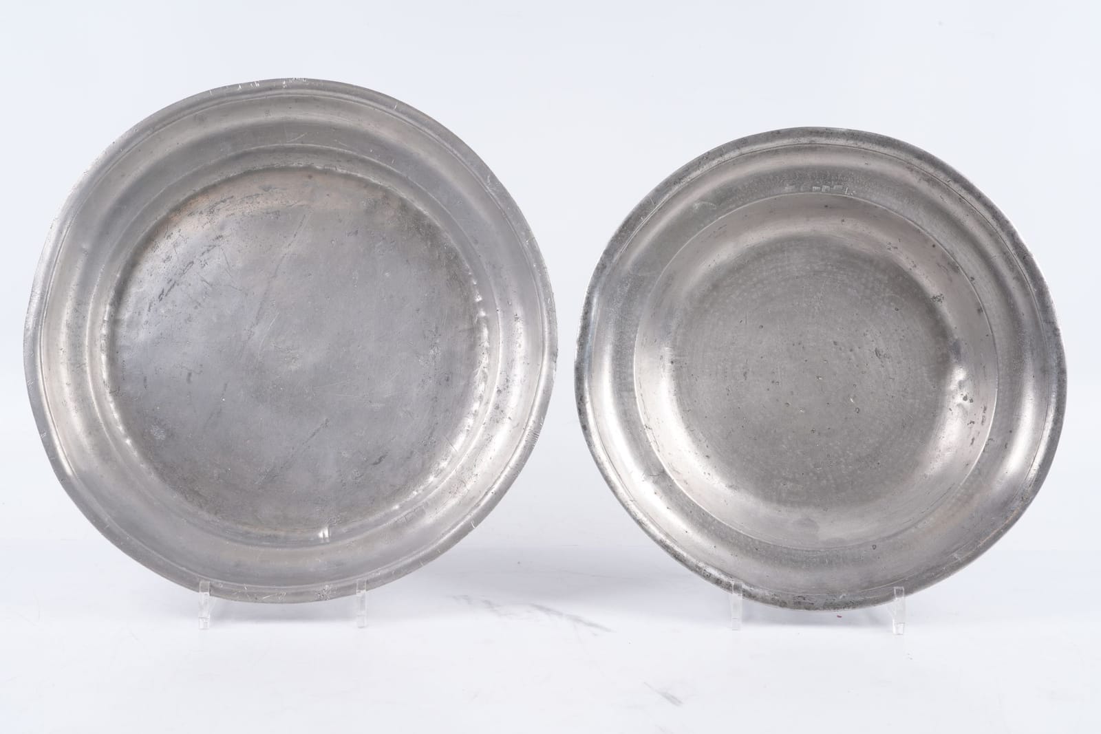 SKÅLFAT, 2 st, tenn, Stockholm resp. Arboga, 1700-1800-tal