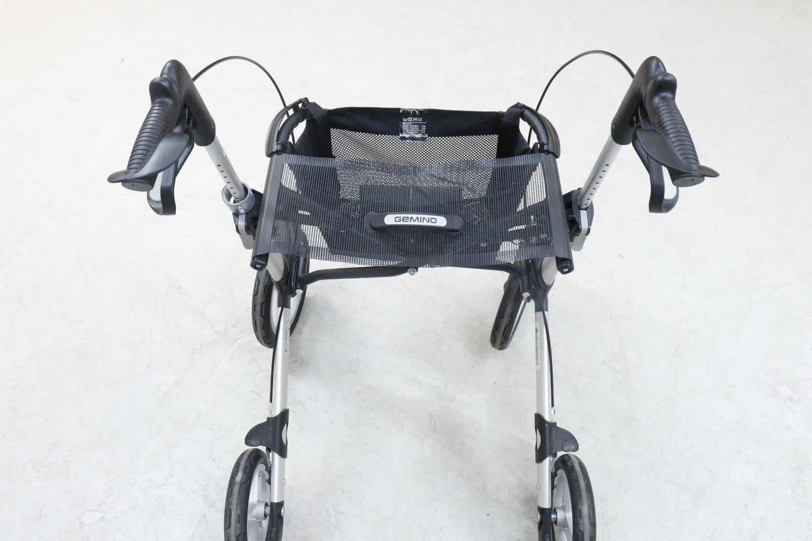 Rollator, Gemino 60, med sits och korg