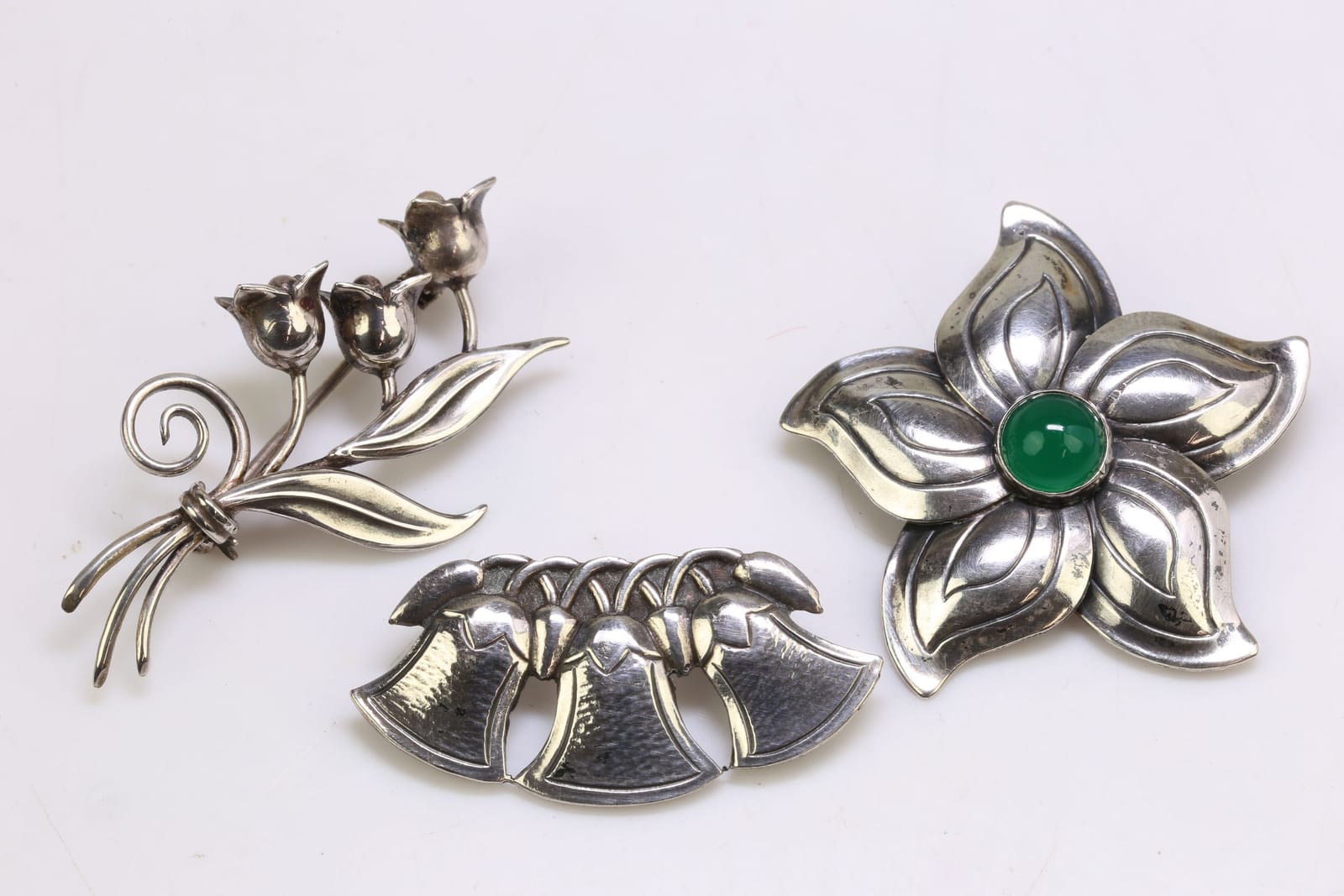 BROSCHER, 3 st, silver, mestadels 1950-tal