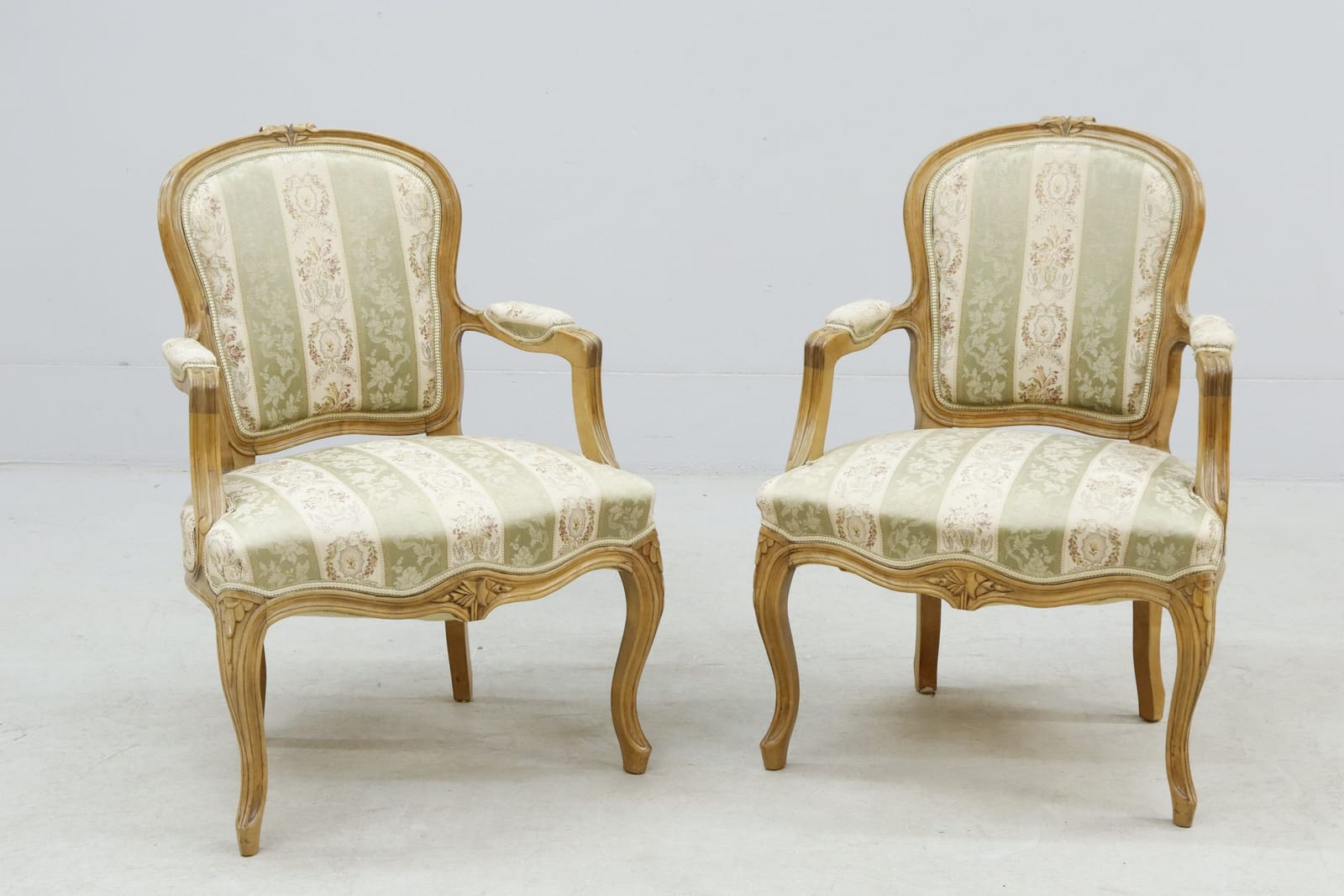 Karmstolar, 1 par, gustaviansk stil