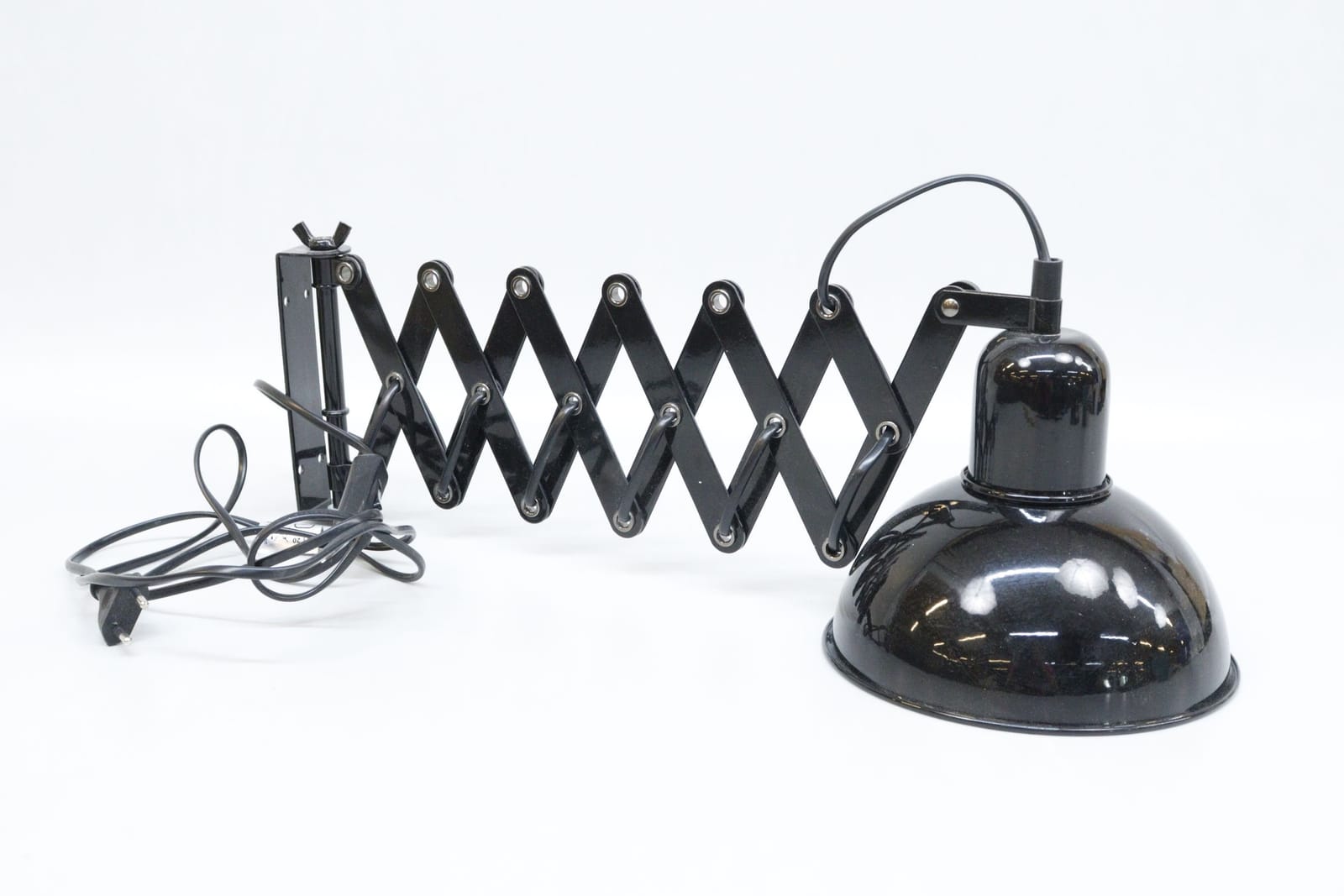 Saxlampa, svartlackad, Mio Möbler